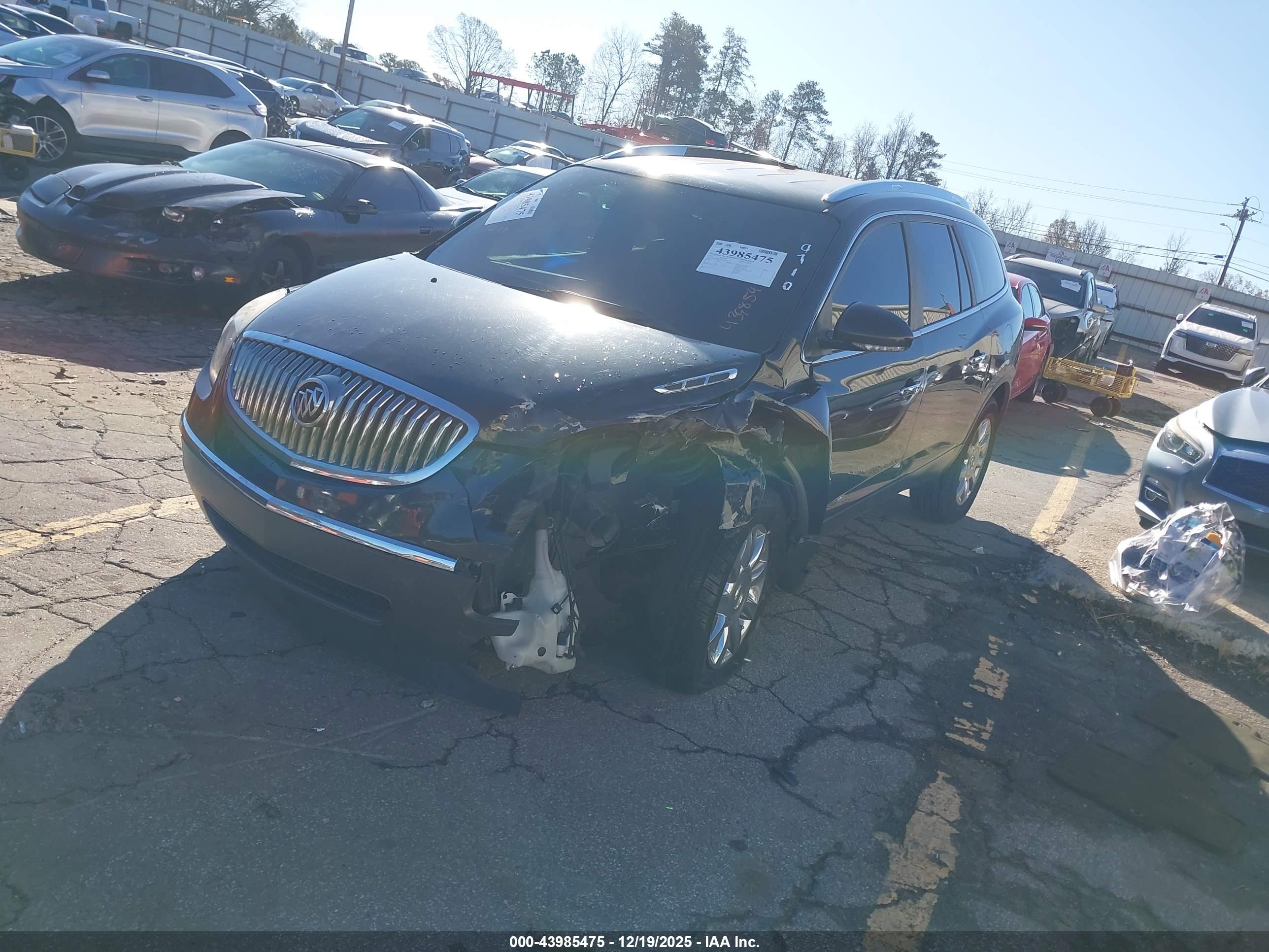 BUICK ENCLAVE image 2
