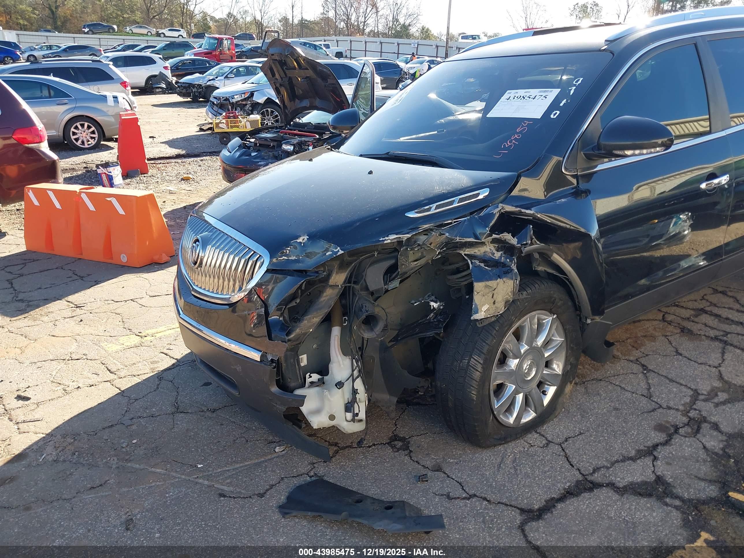 BUICK ENCLAVE image 6