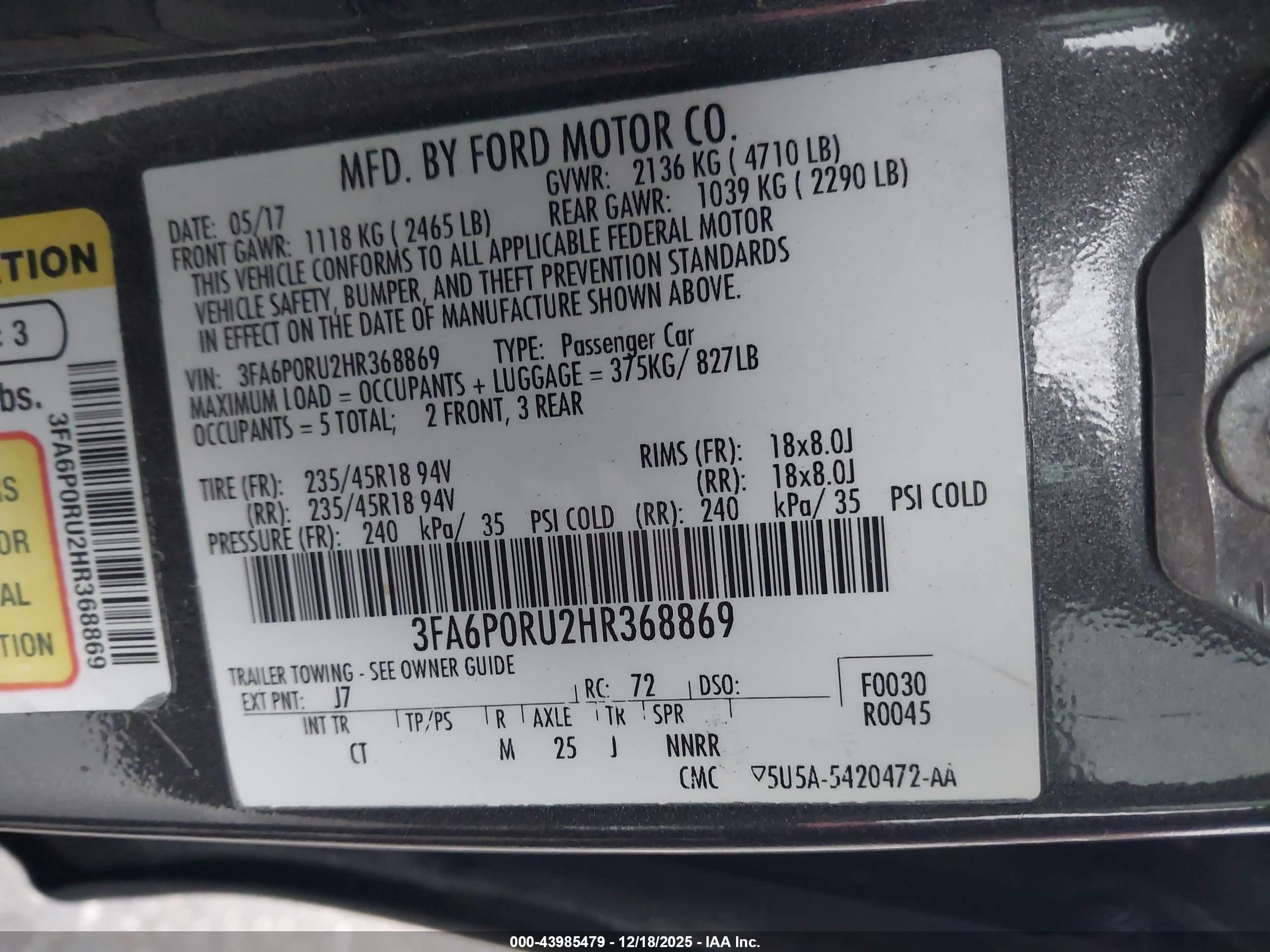 FORD FUSION image 9