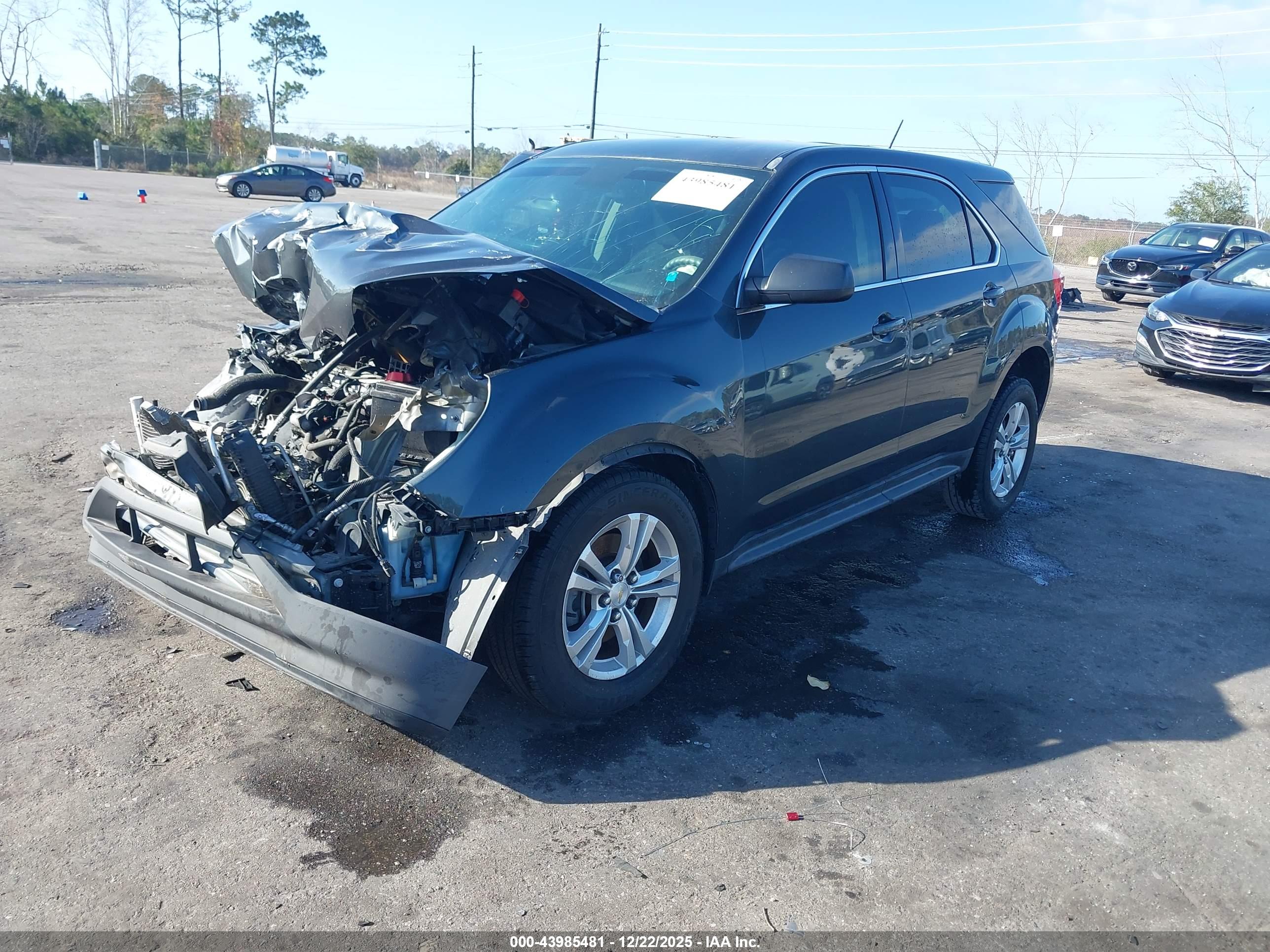 CHEVROLET EQUINOX image 2