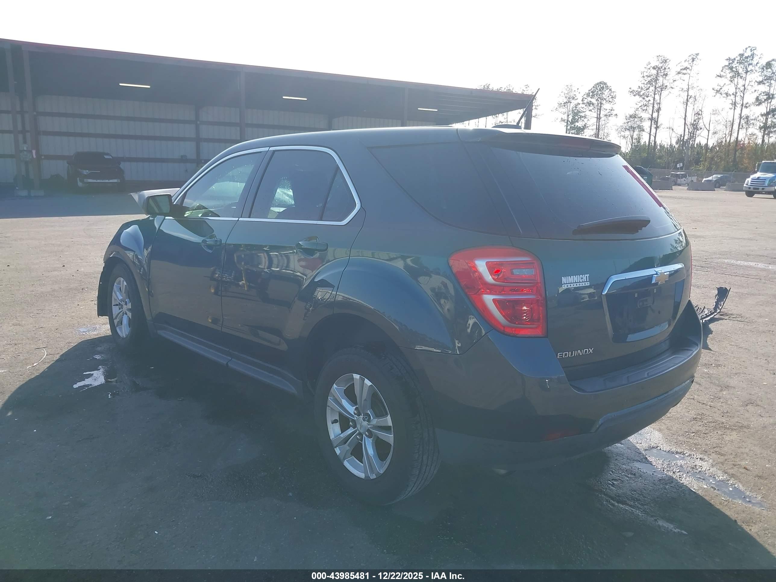 CHEVROLET EQUINOX image 3