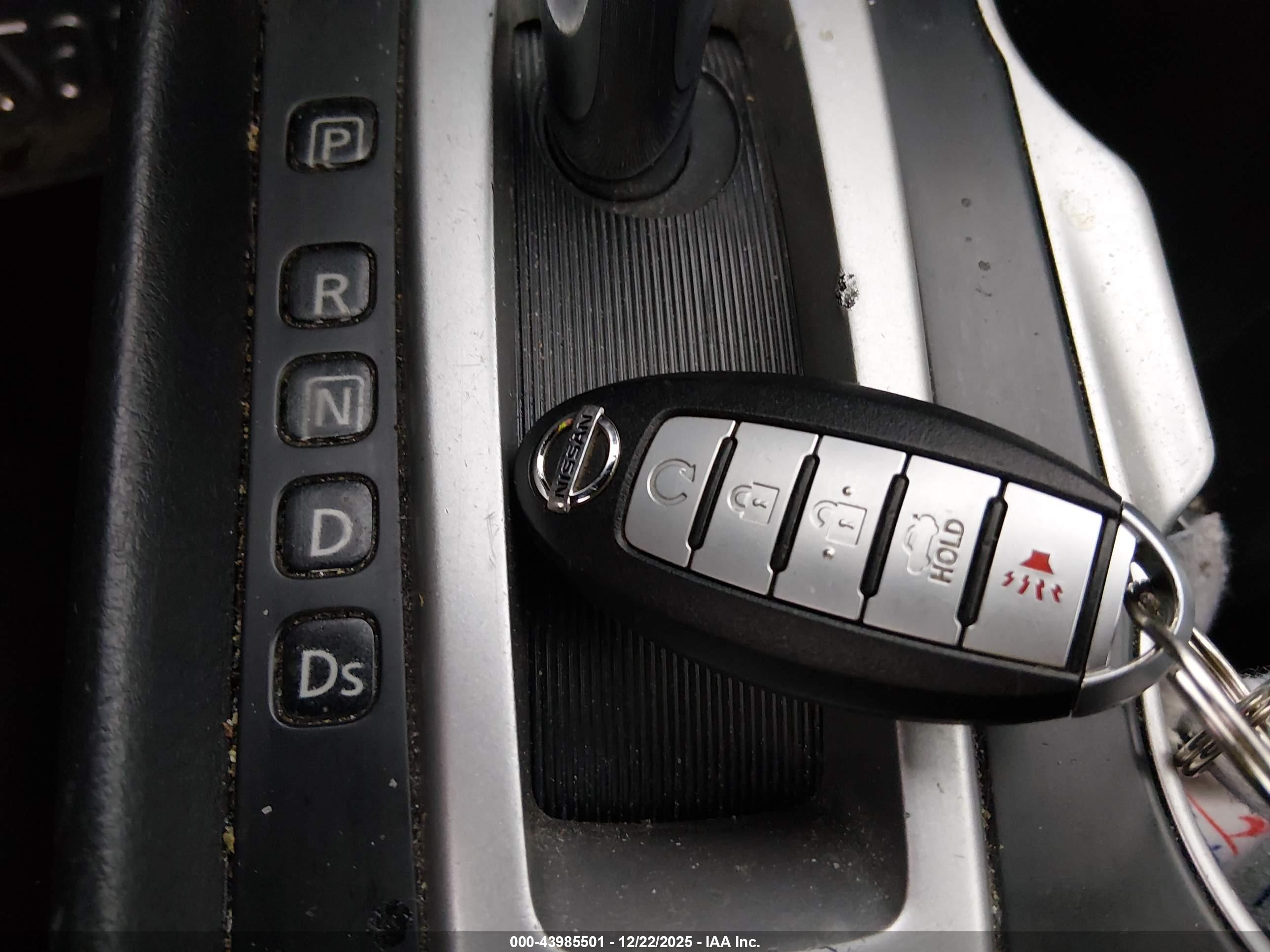 NISSAN ALTIMA image 11