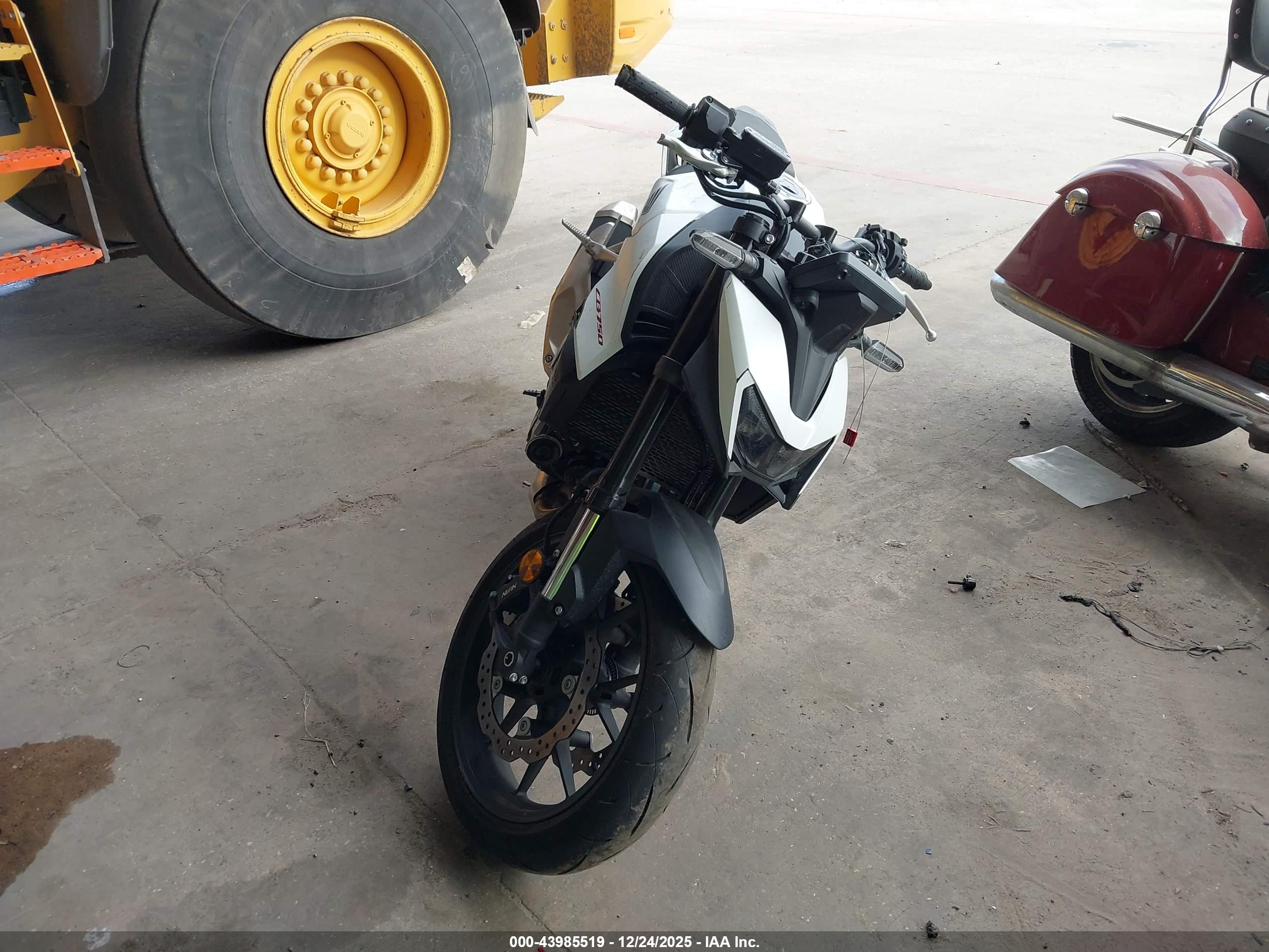 HONDA CB750 image 5