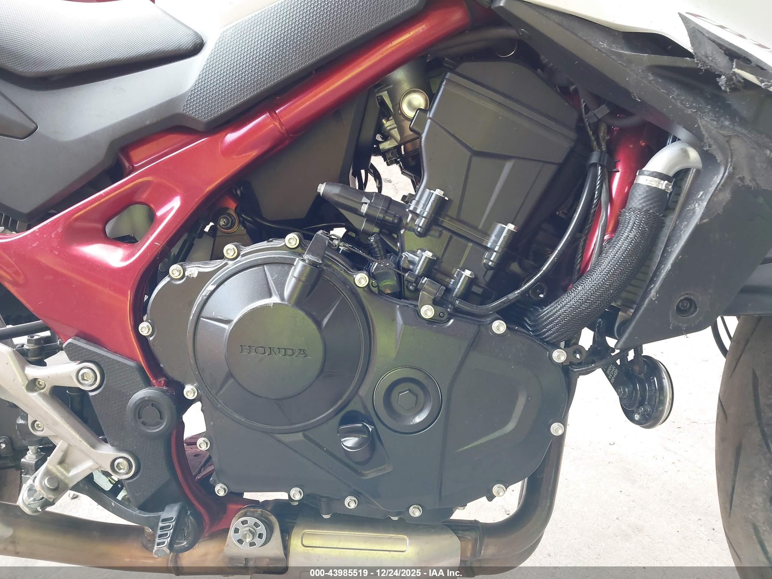 HONDA CB750 image 8