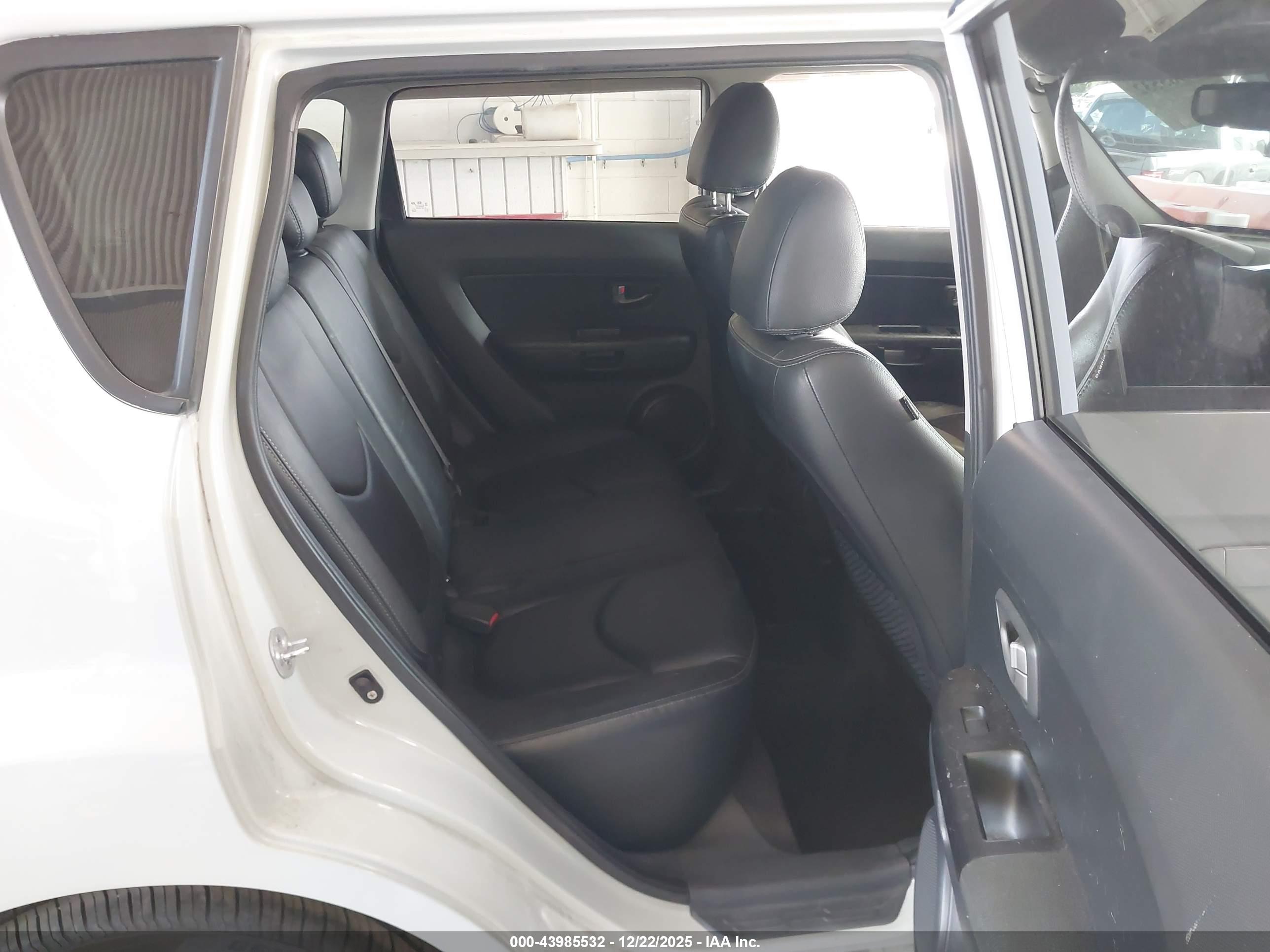 KIA SOUL image 8
