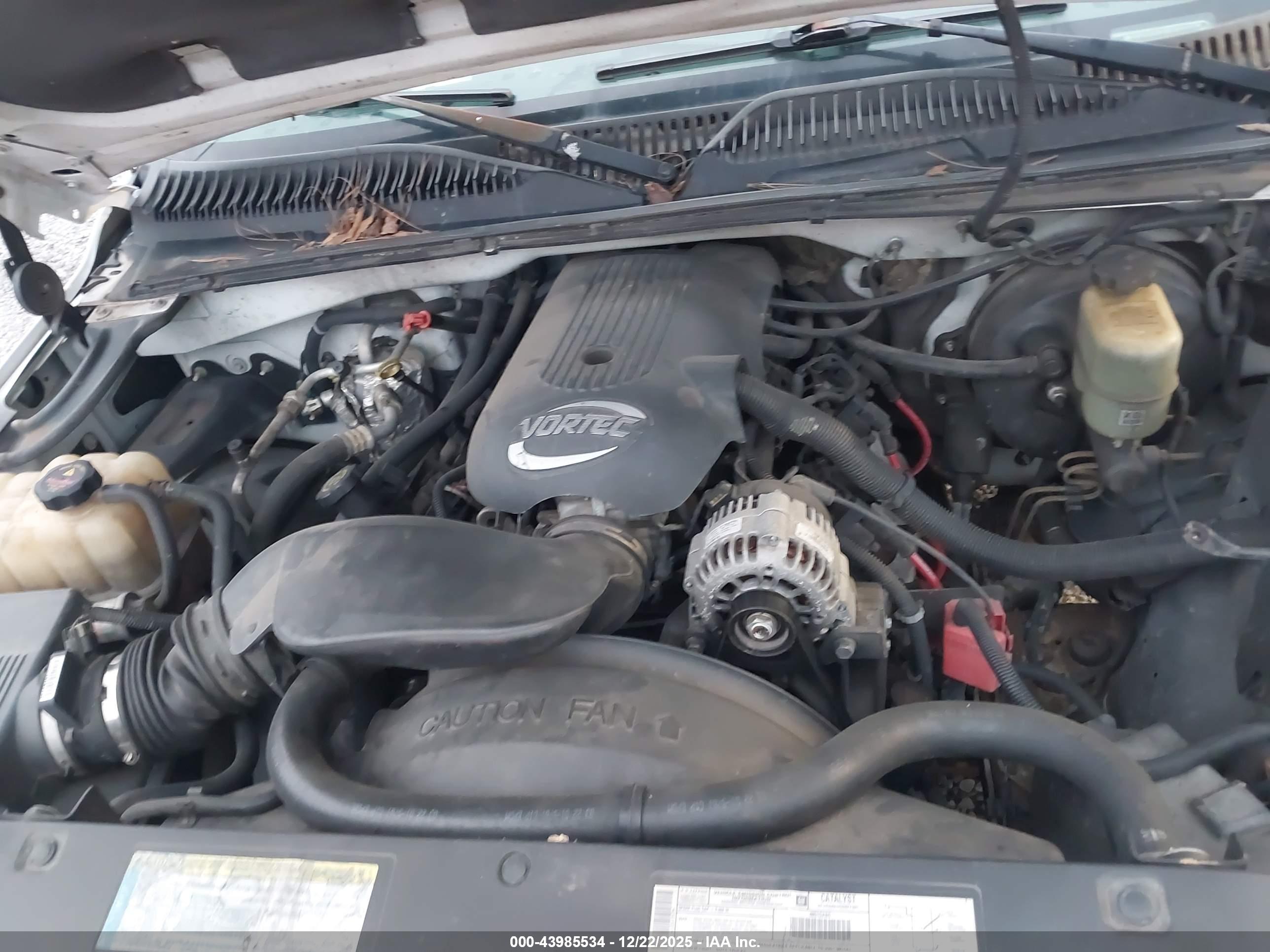 CHEVROLET SILVERADO image 10