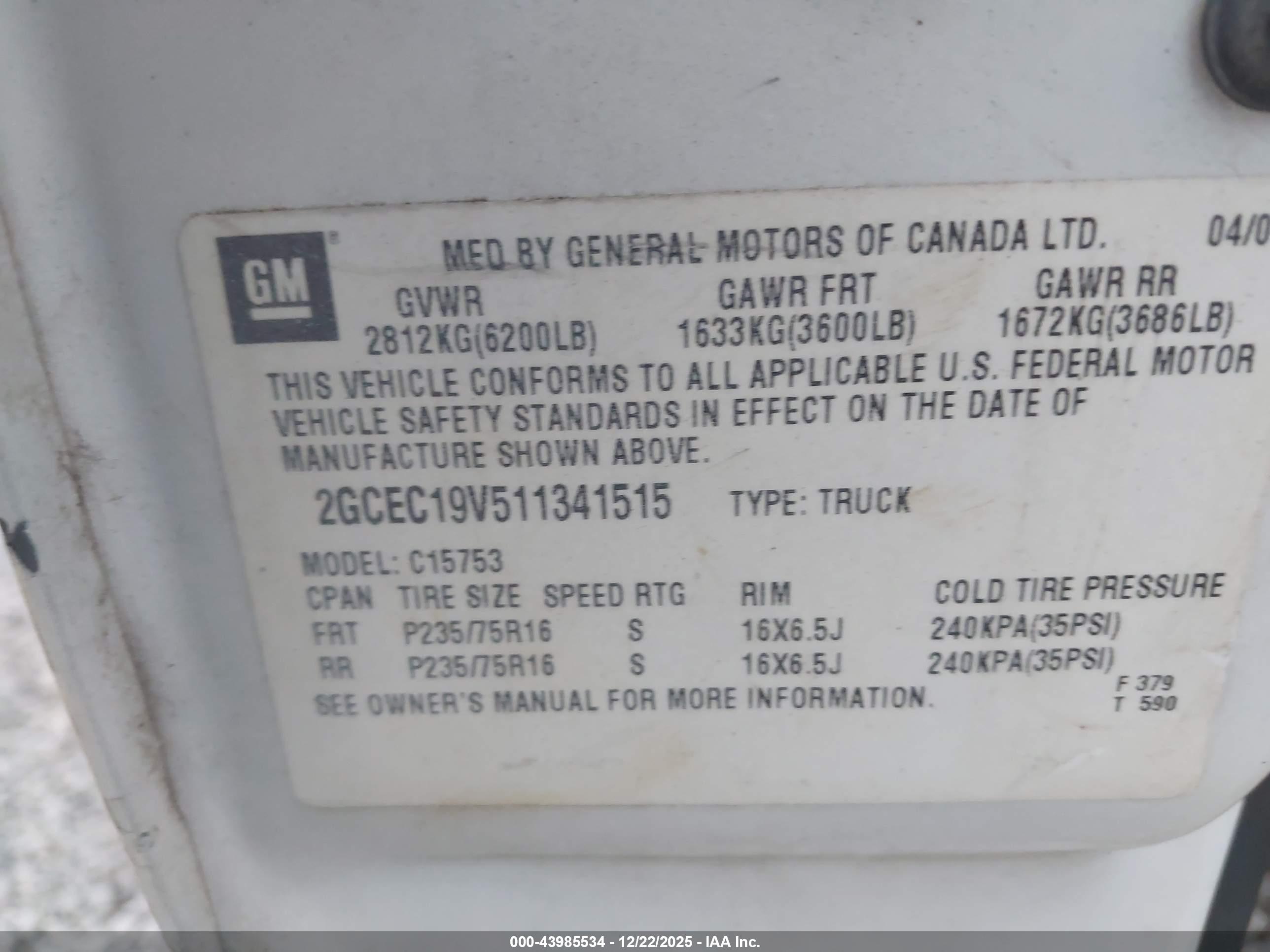 CHEVROLET SILVERADO image 9