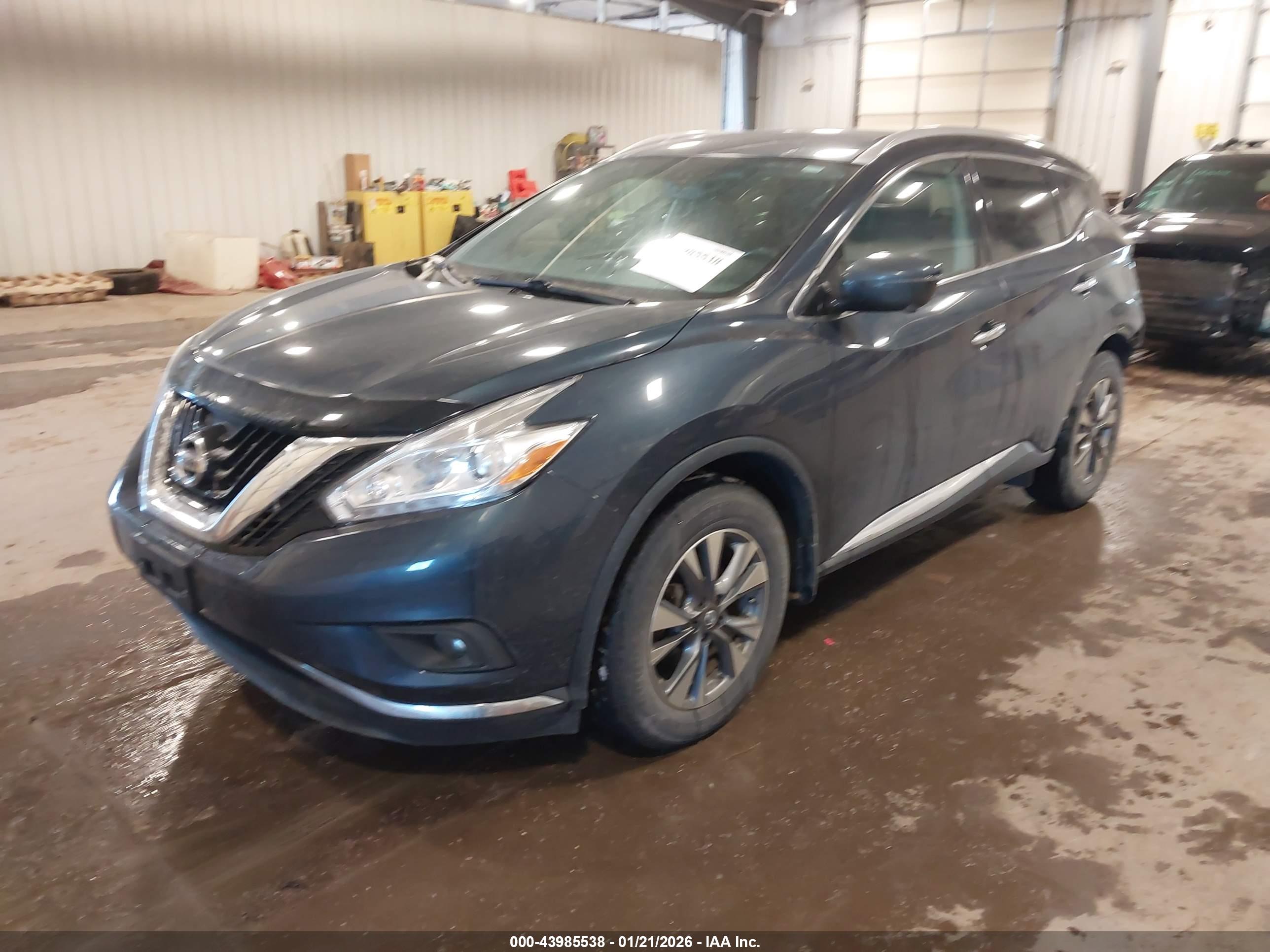 NISSAN MURANO image 2
