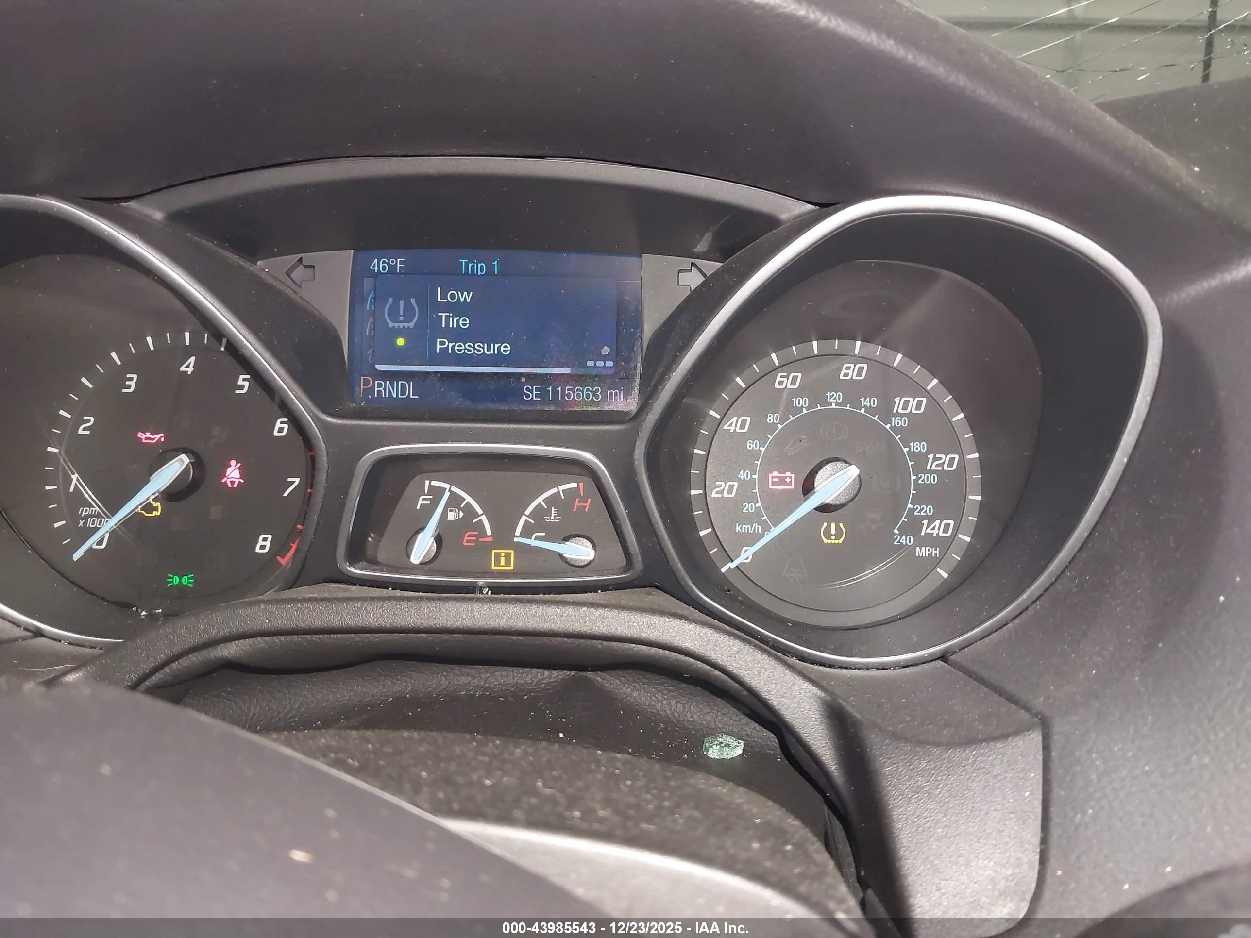 FORD FOCUS image 7