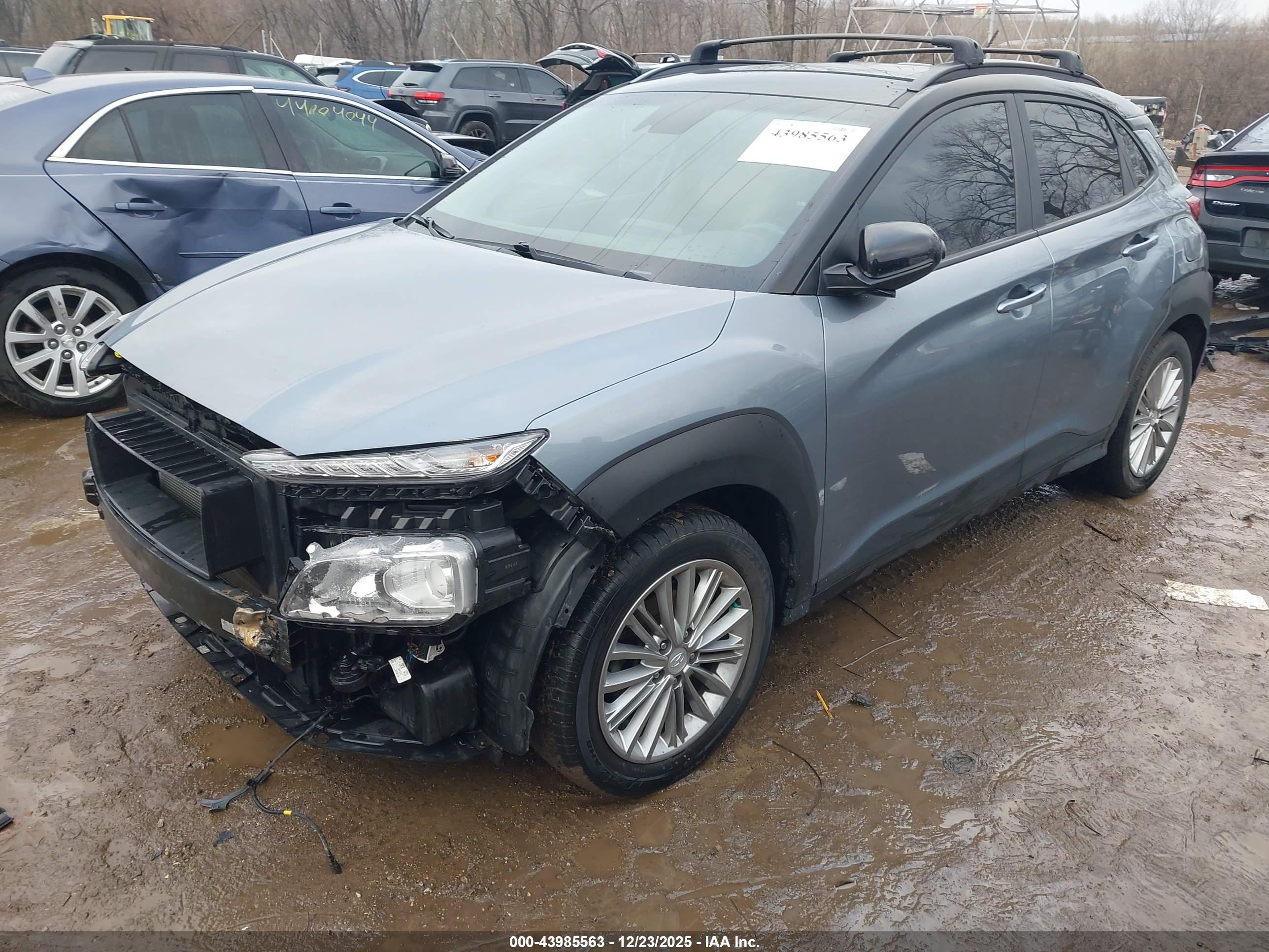 HYUNDAI KONA image 2