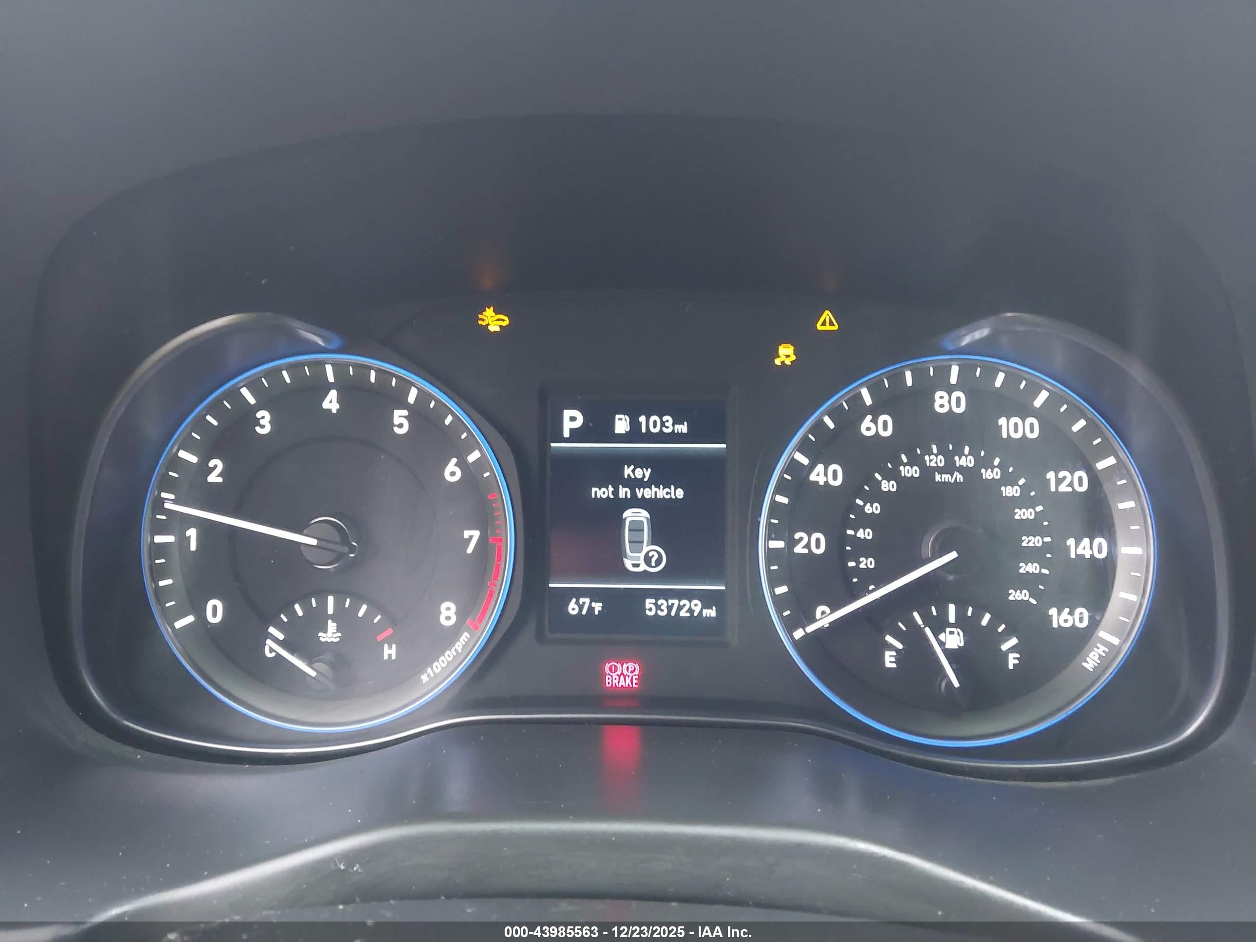 HYUNDAI KONA image 7