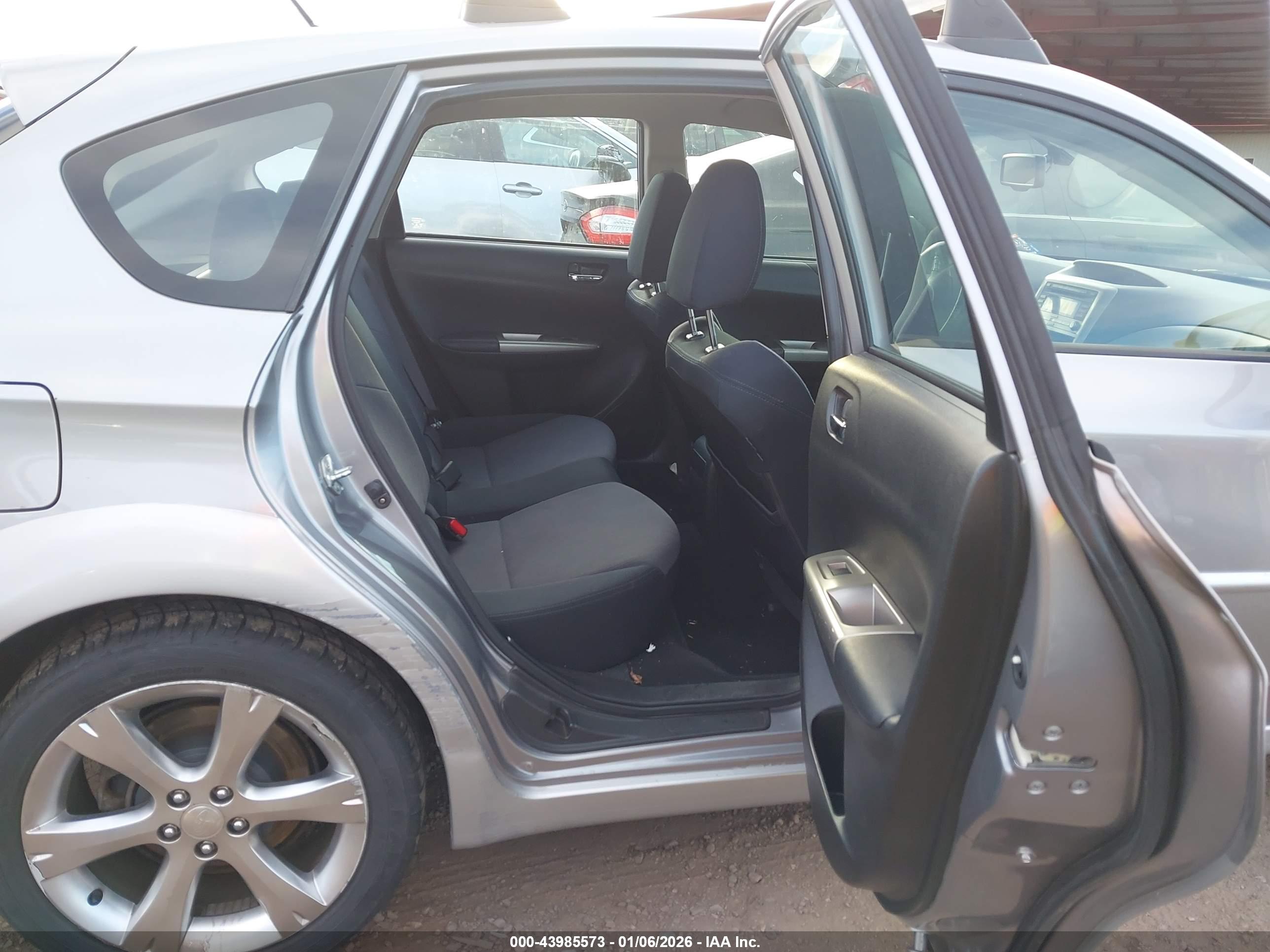 SUBARU IMPREZA image 8