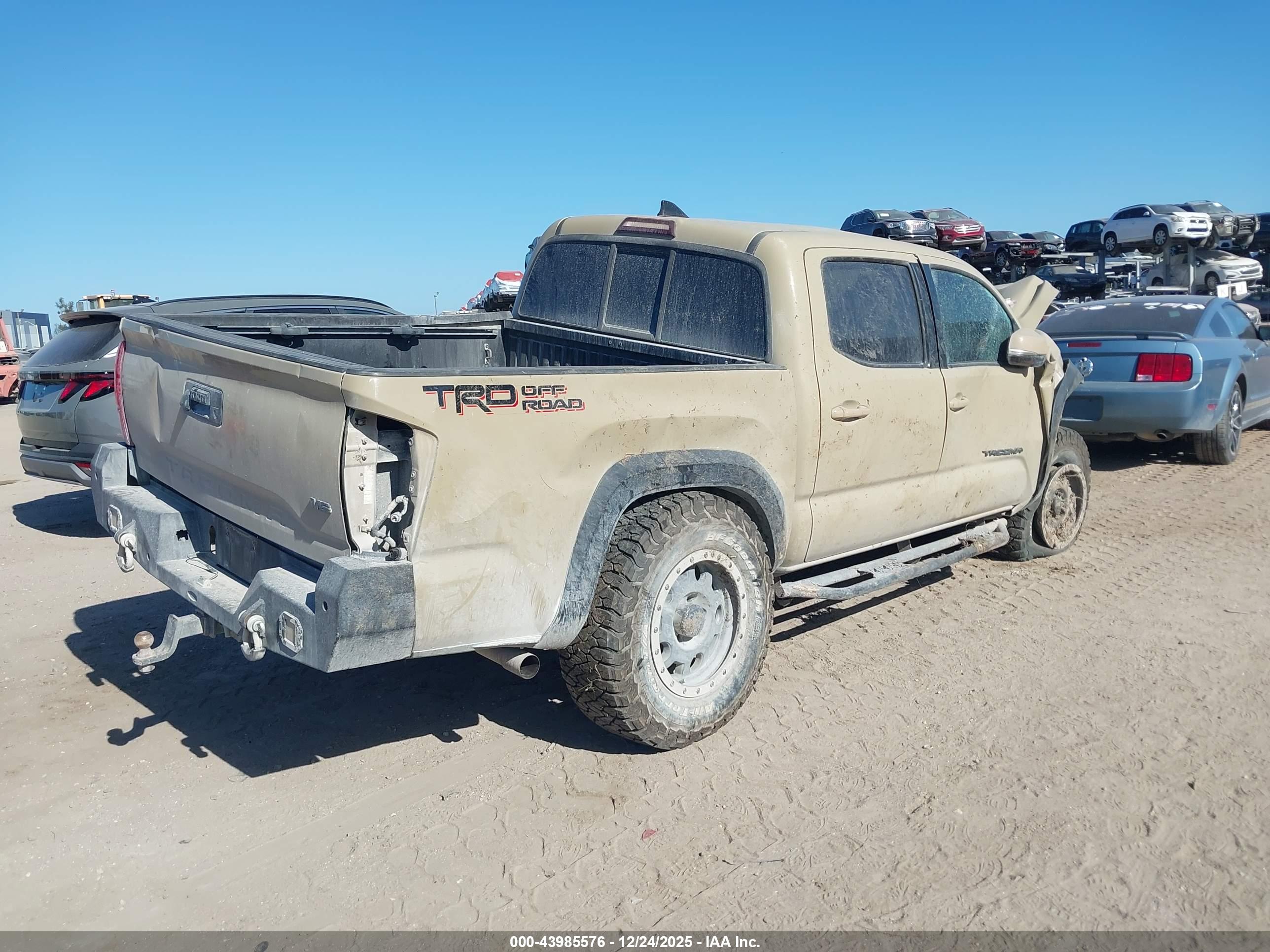 TOYOTA TACOMA image 4