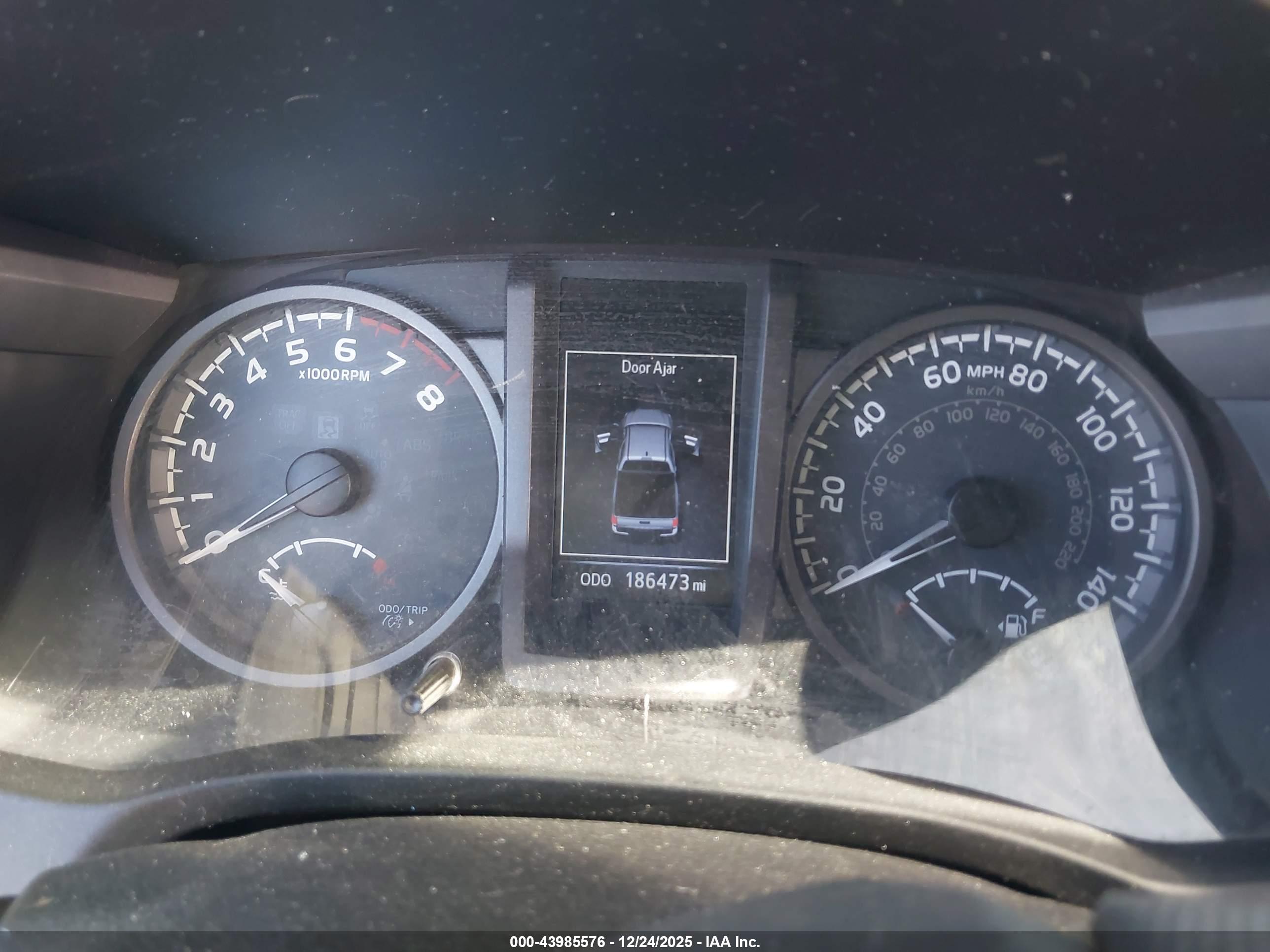 TOYOTA TACOMA image 7