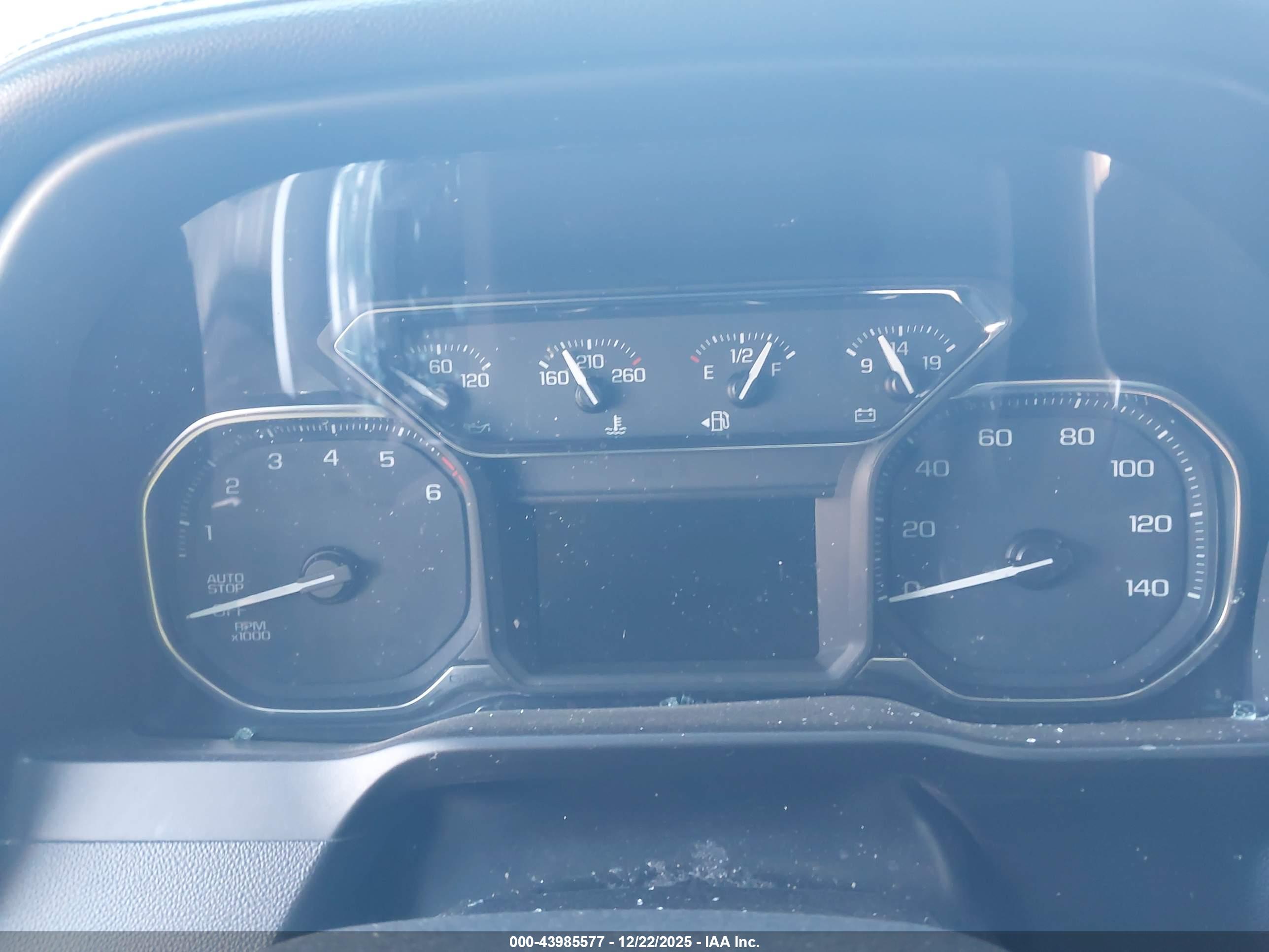 GMC SIERRA image 7