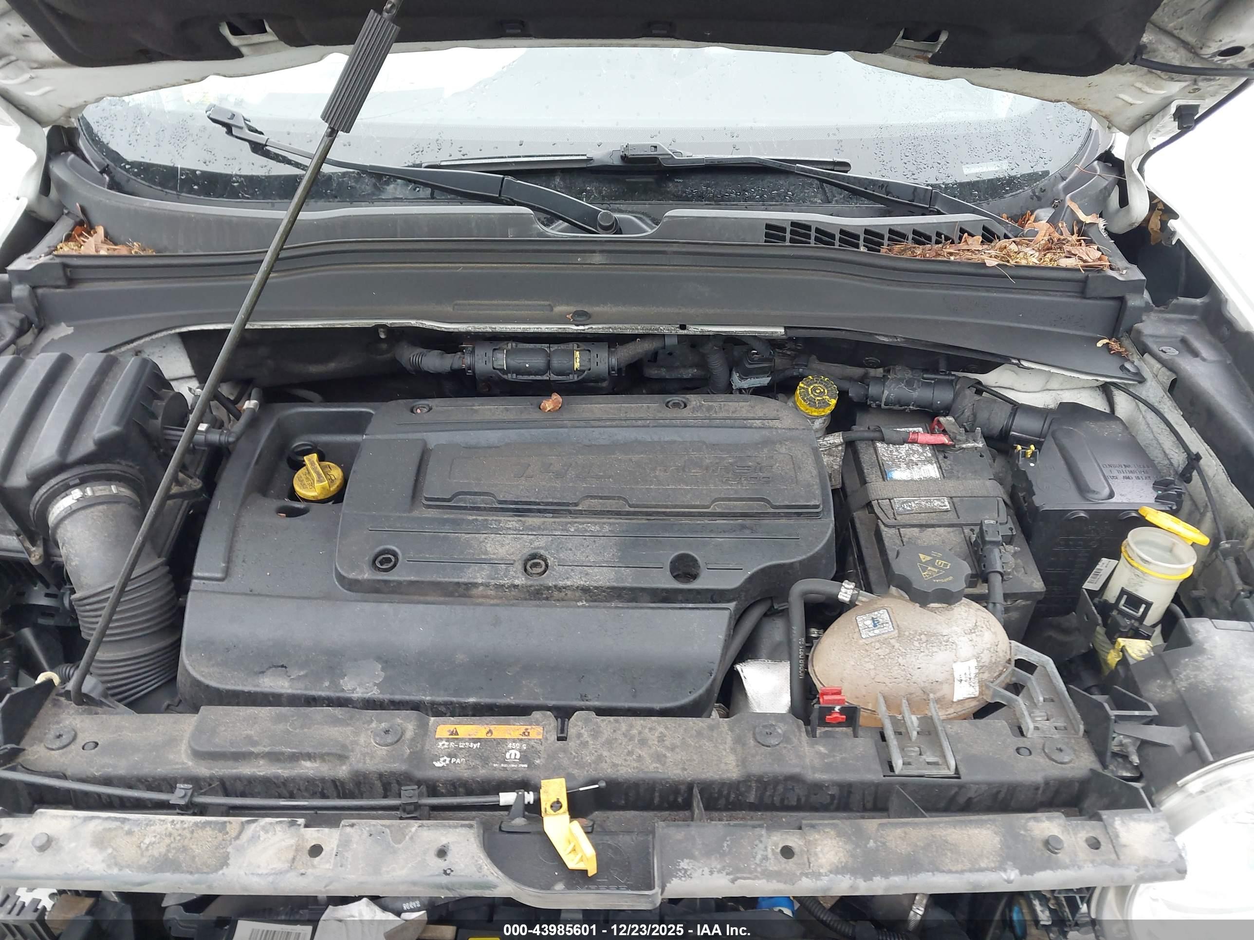 JEEP RENEGADE image 10