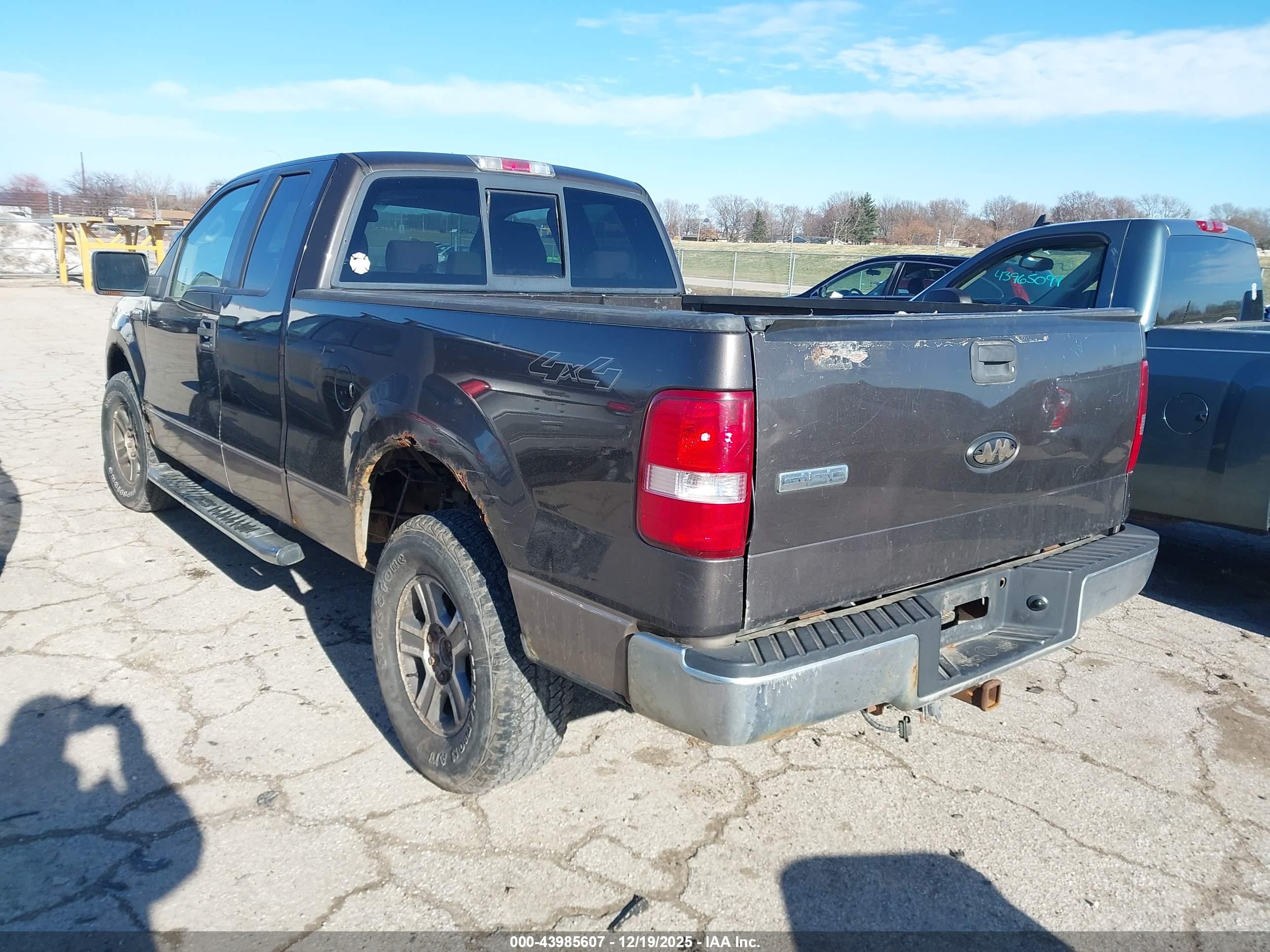 FORD F-150 image 3