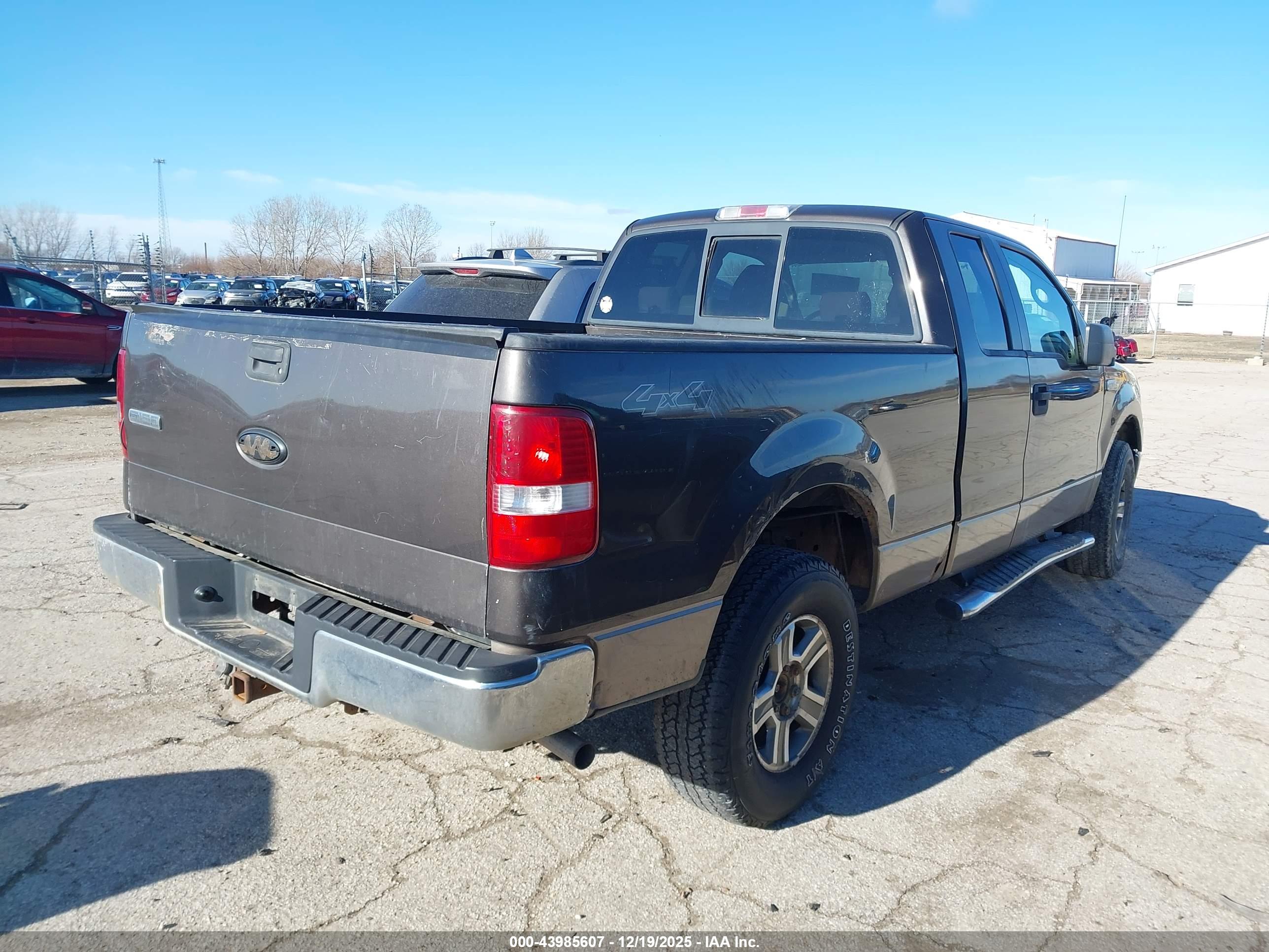 FORD F-150 image 4