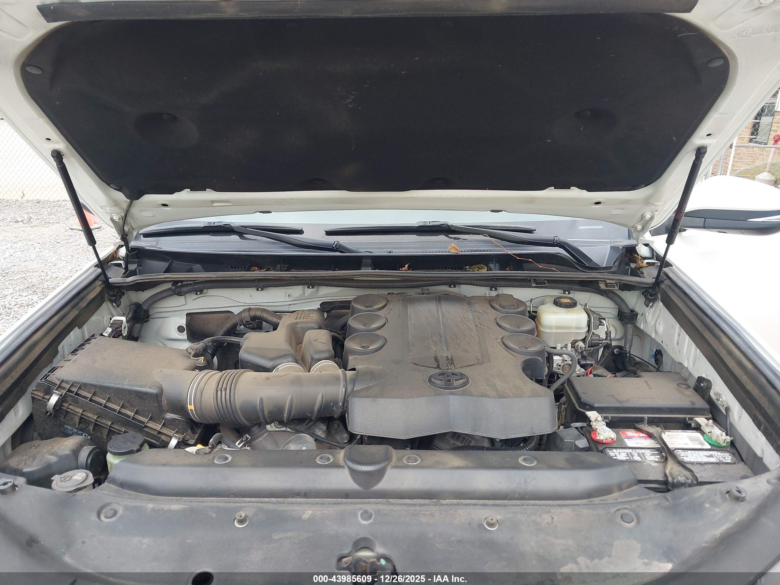 TOYOTA 4RUNNER image 10