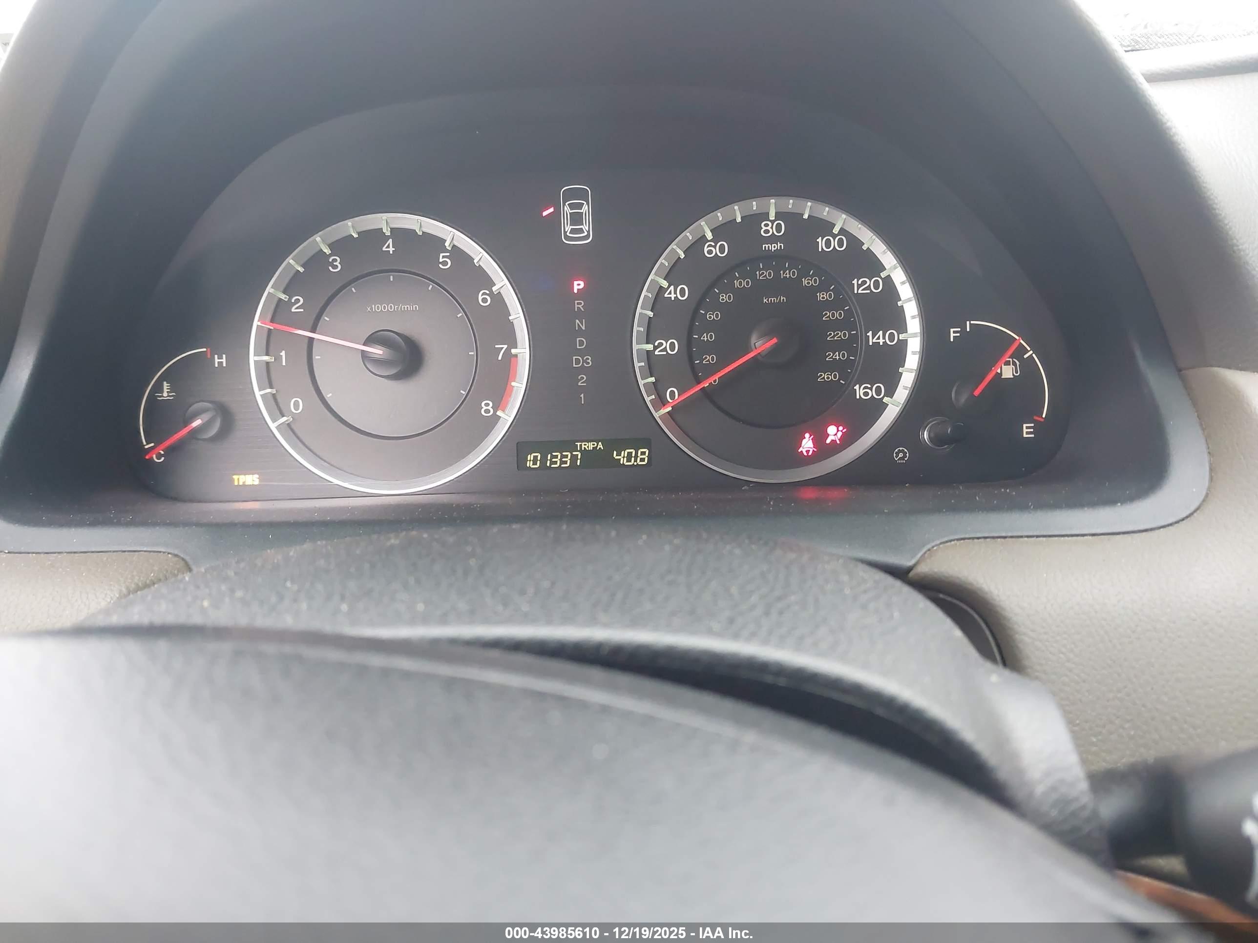 HONDA ACCORD image 7
