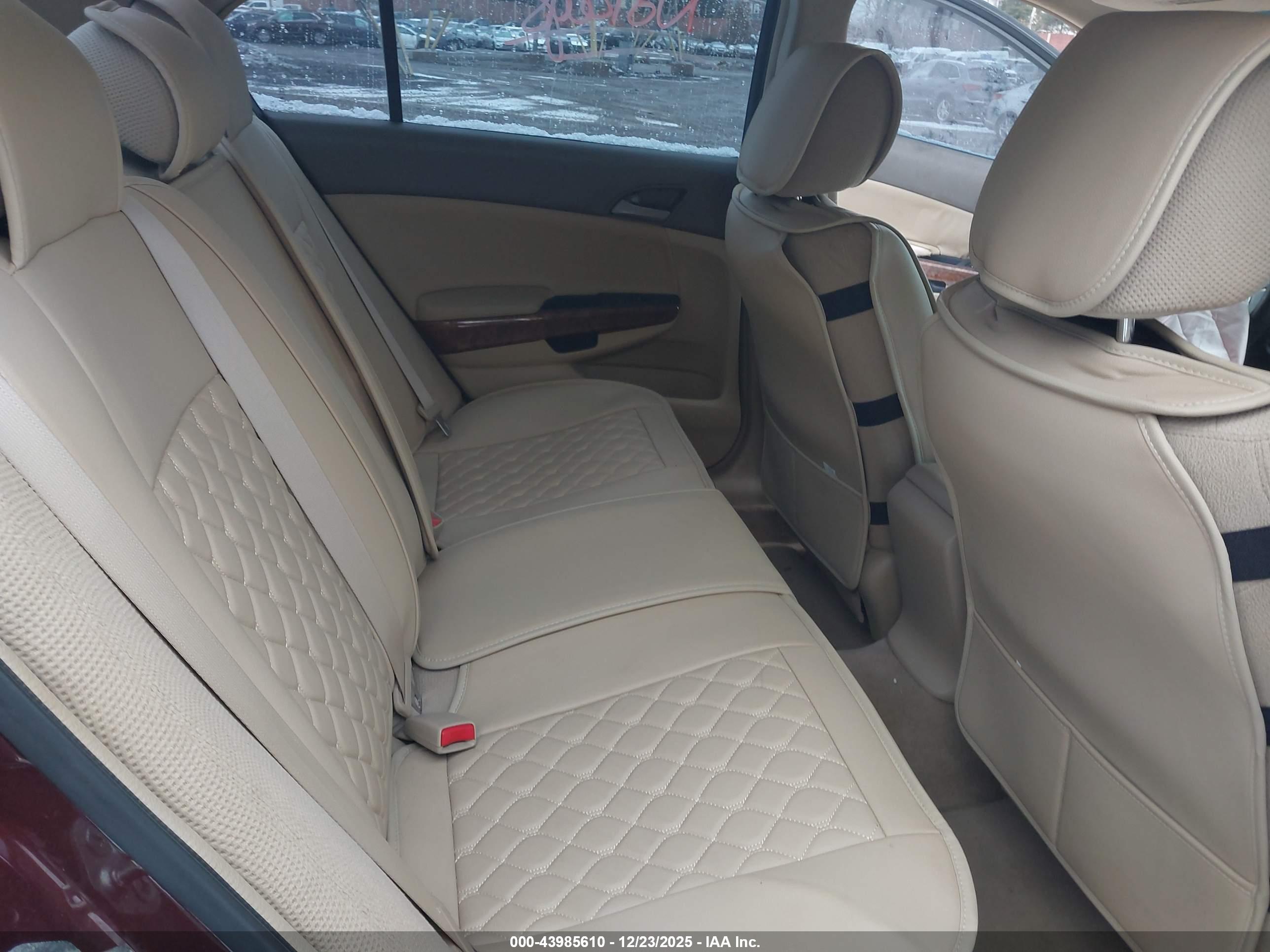 HONDA ACCORD image 8