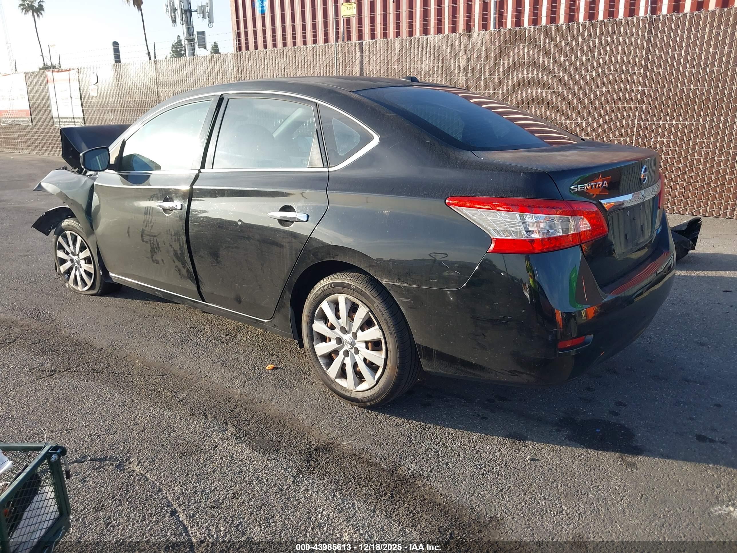 NISSAN SENTRA image 3