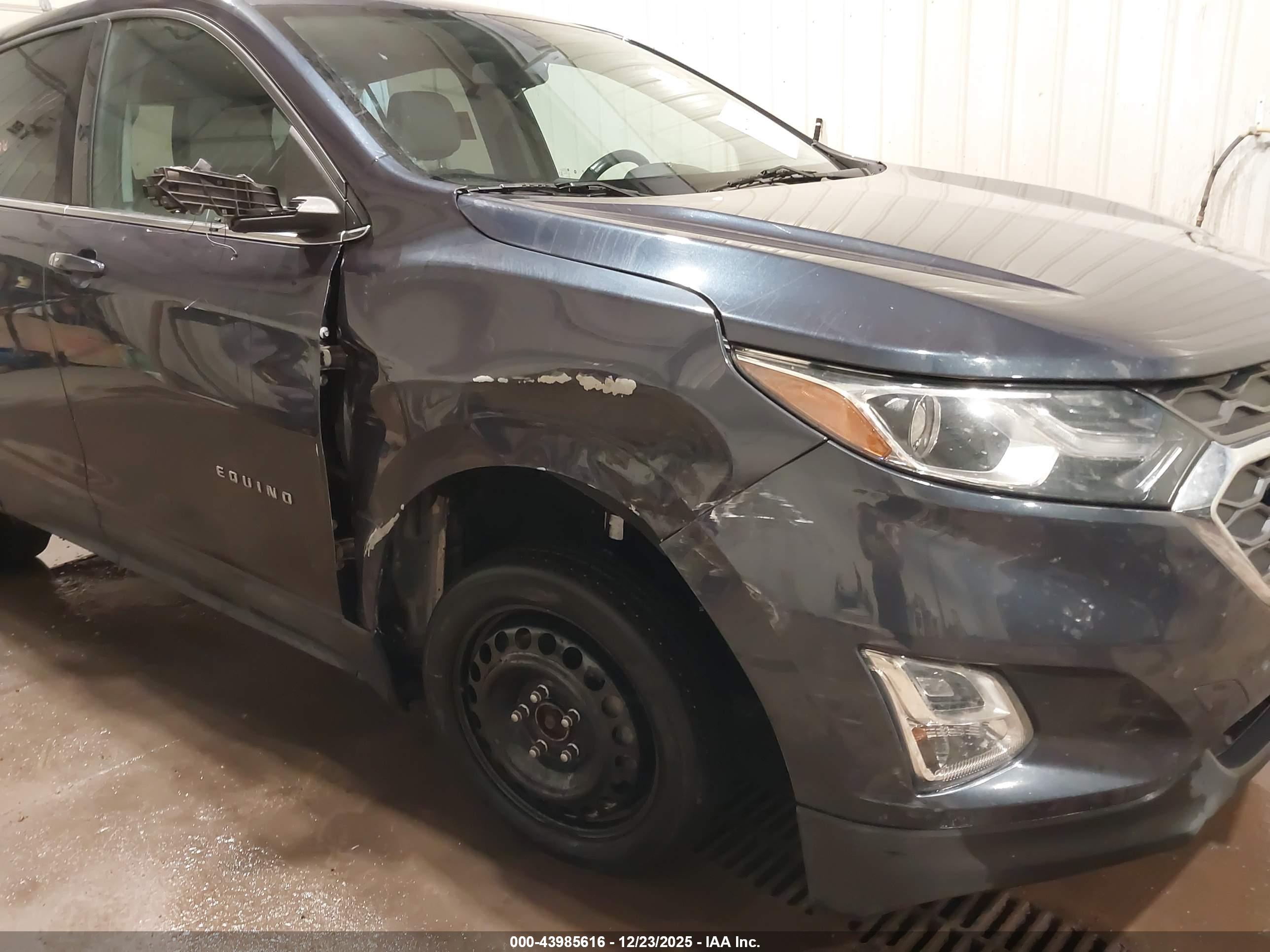 CHEVROLET EQUINOX image 6
