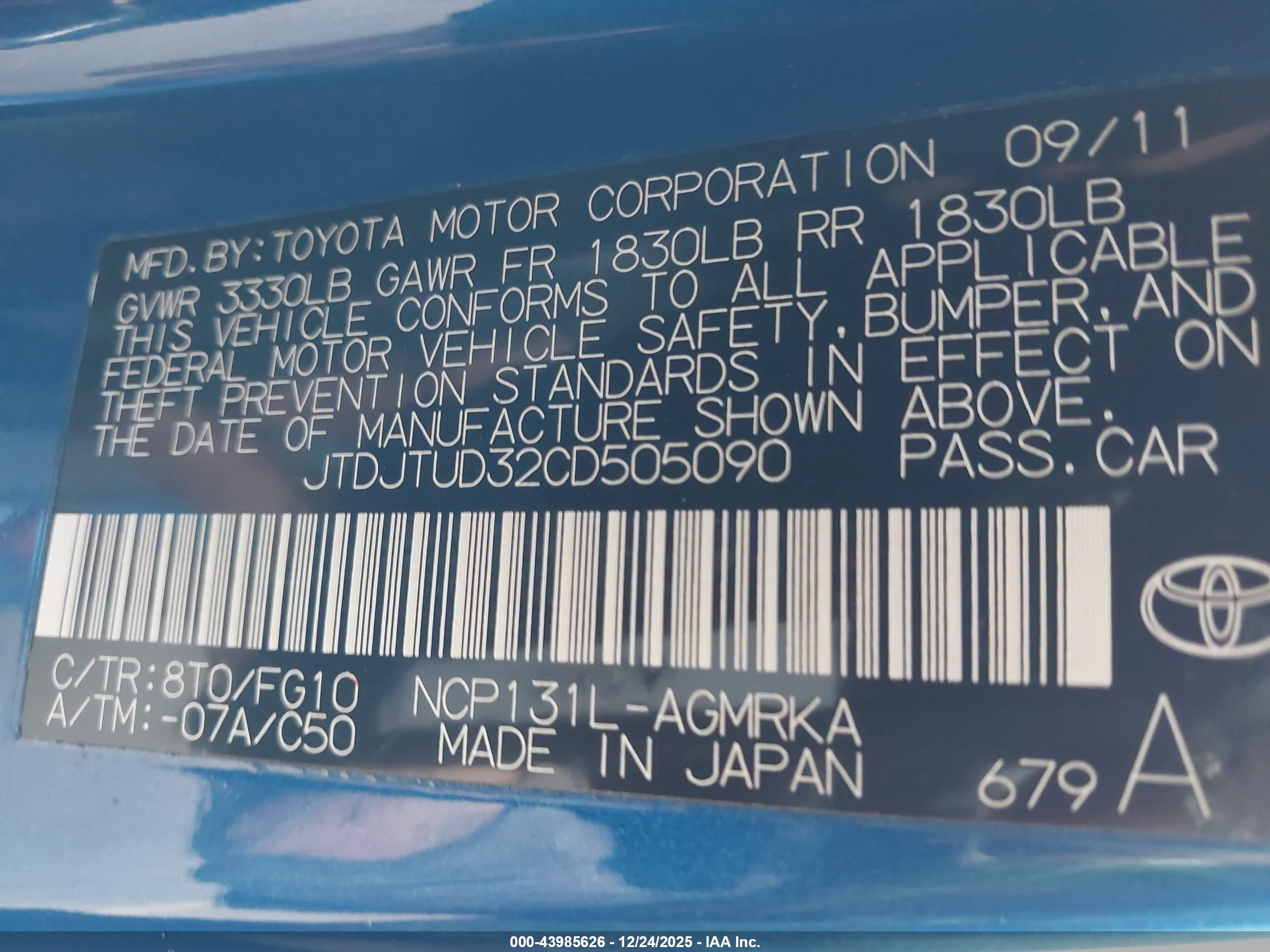 TOYOTA YARIS image 9