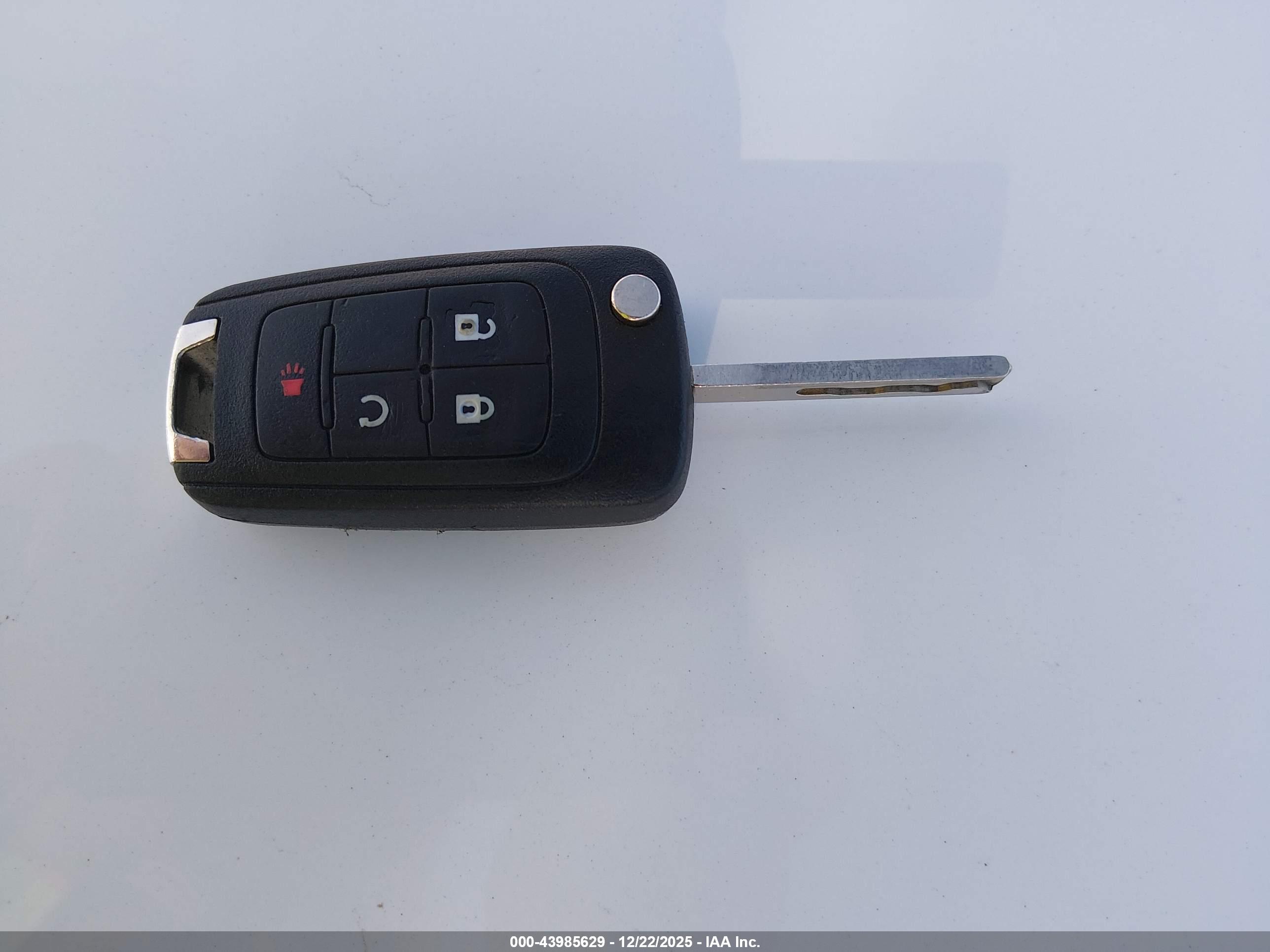CHEVROLET EQUINOX image 11