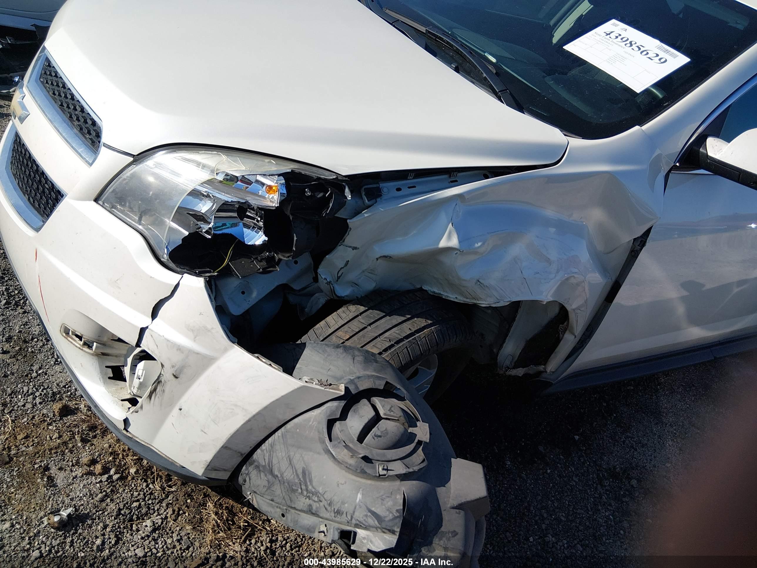 CHEVROLET EQUINOX image 6