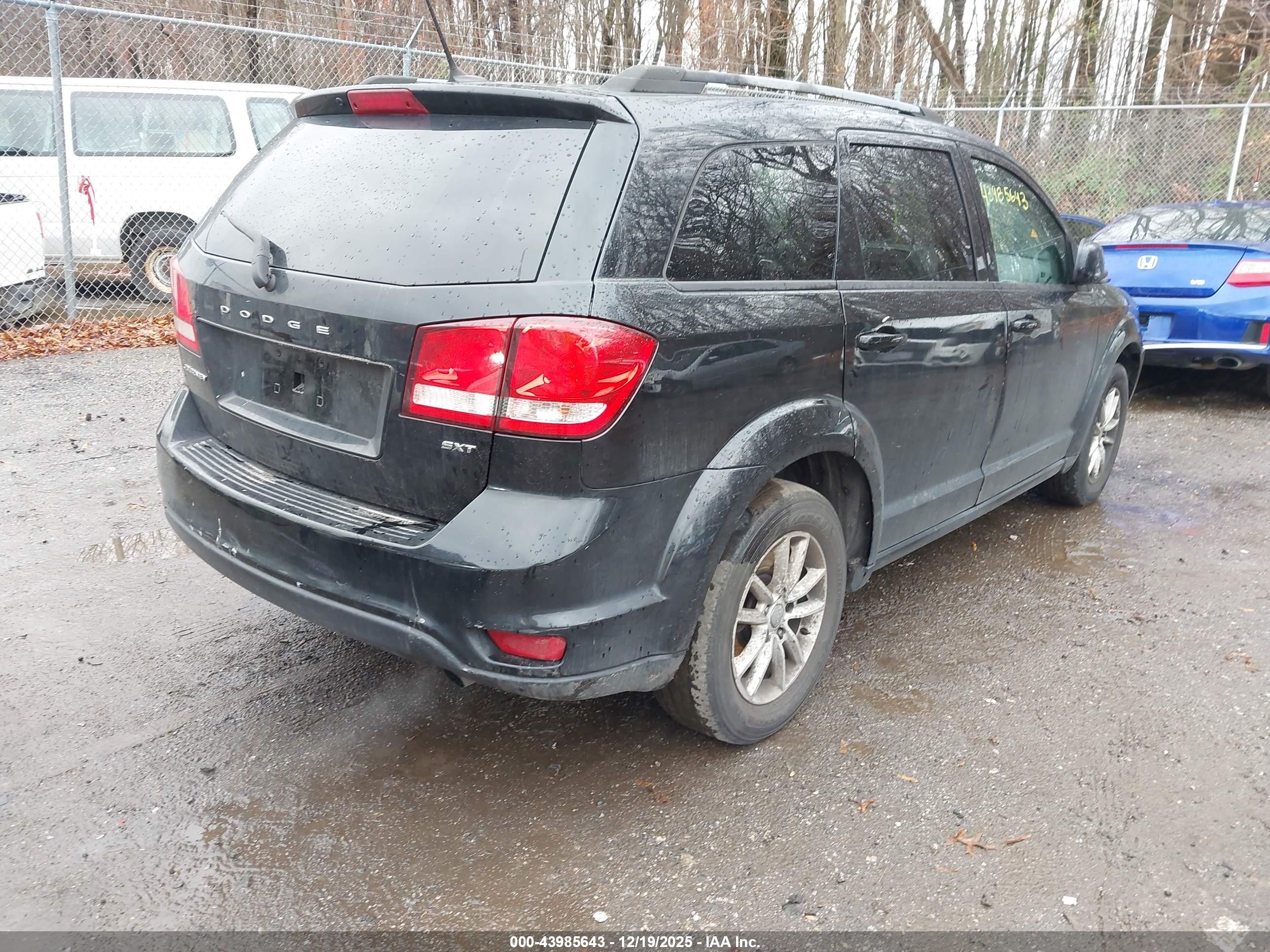 DODGE JOURNEY image 4