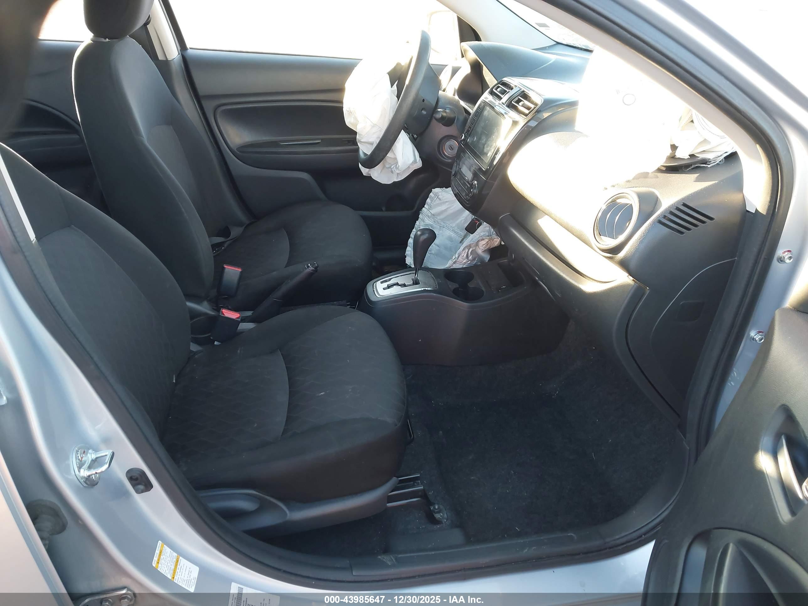 MITSUBISHI MIRAGE image 5