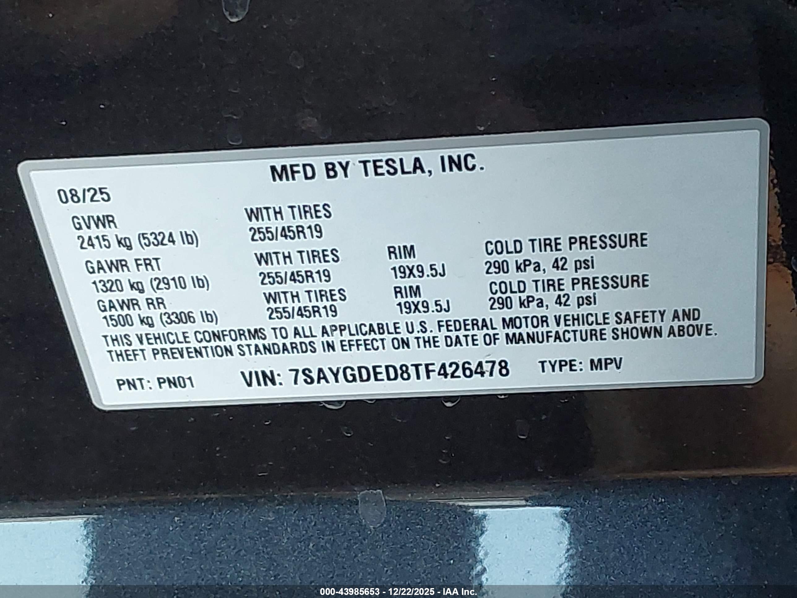 TESLA MODEL image 9