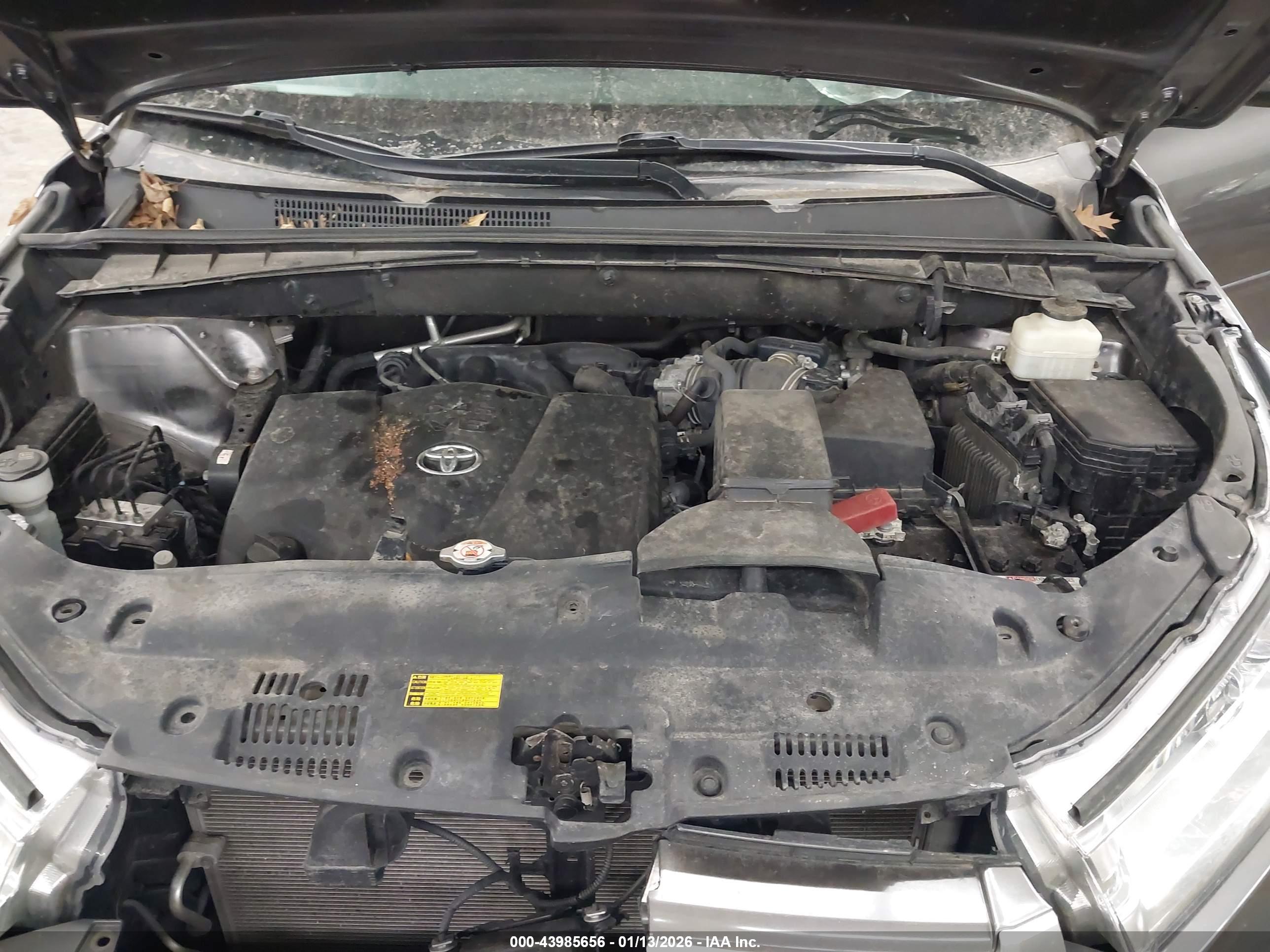 TOYOTA HIGHLANDER image 10
