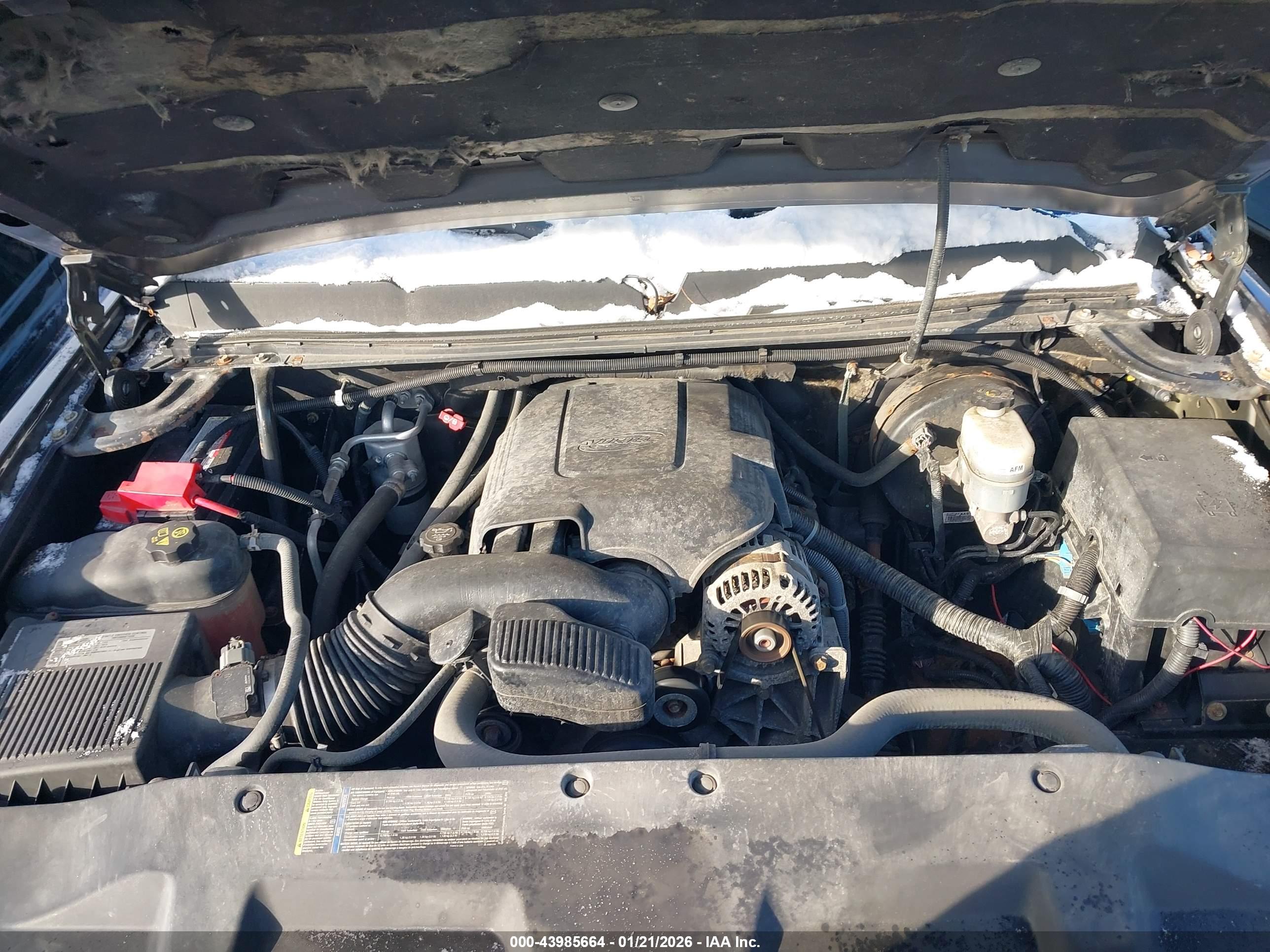 CHEVROLET SILVERADO image 10