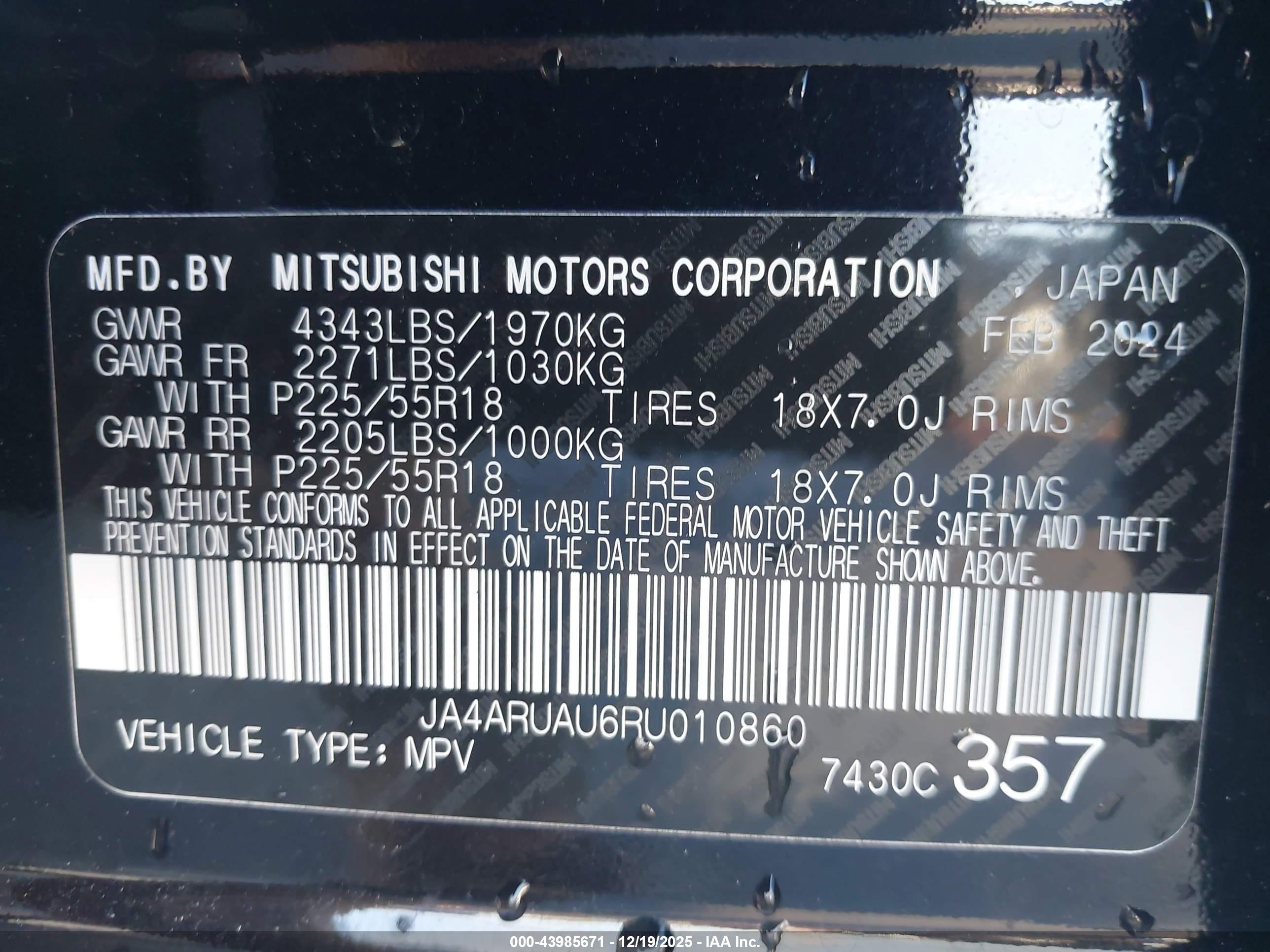 MITSUBISHI OUTLANDER image 9