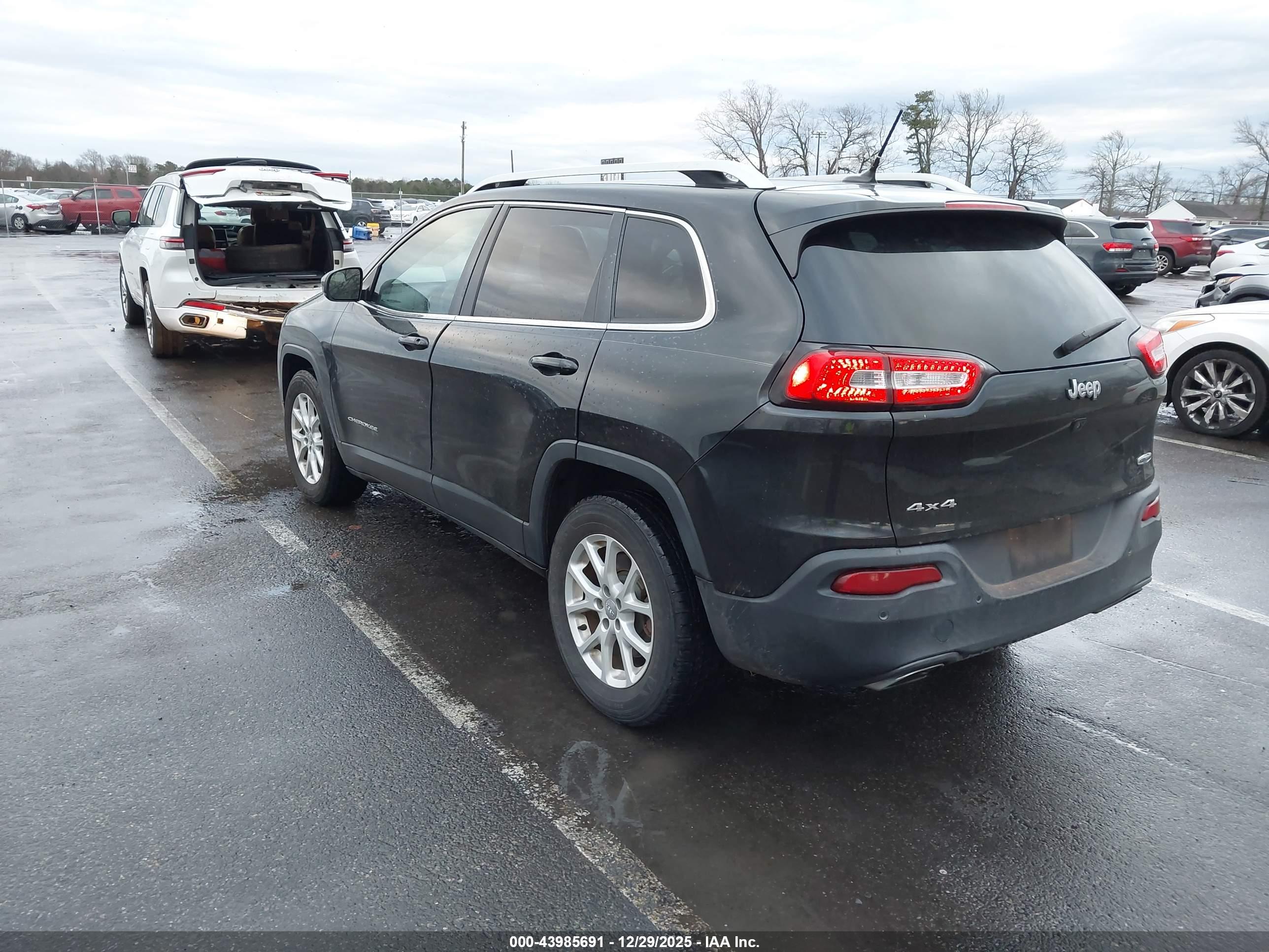 JEEP CHEROKEE image 3