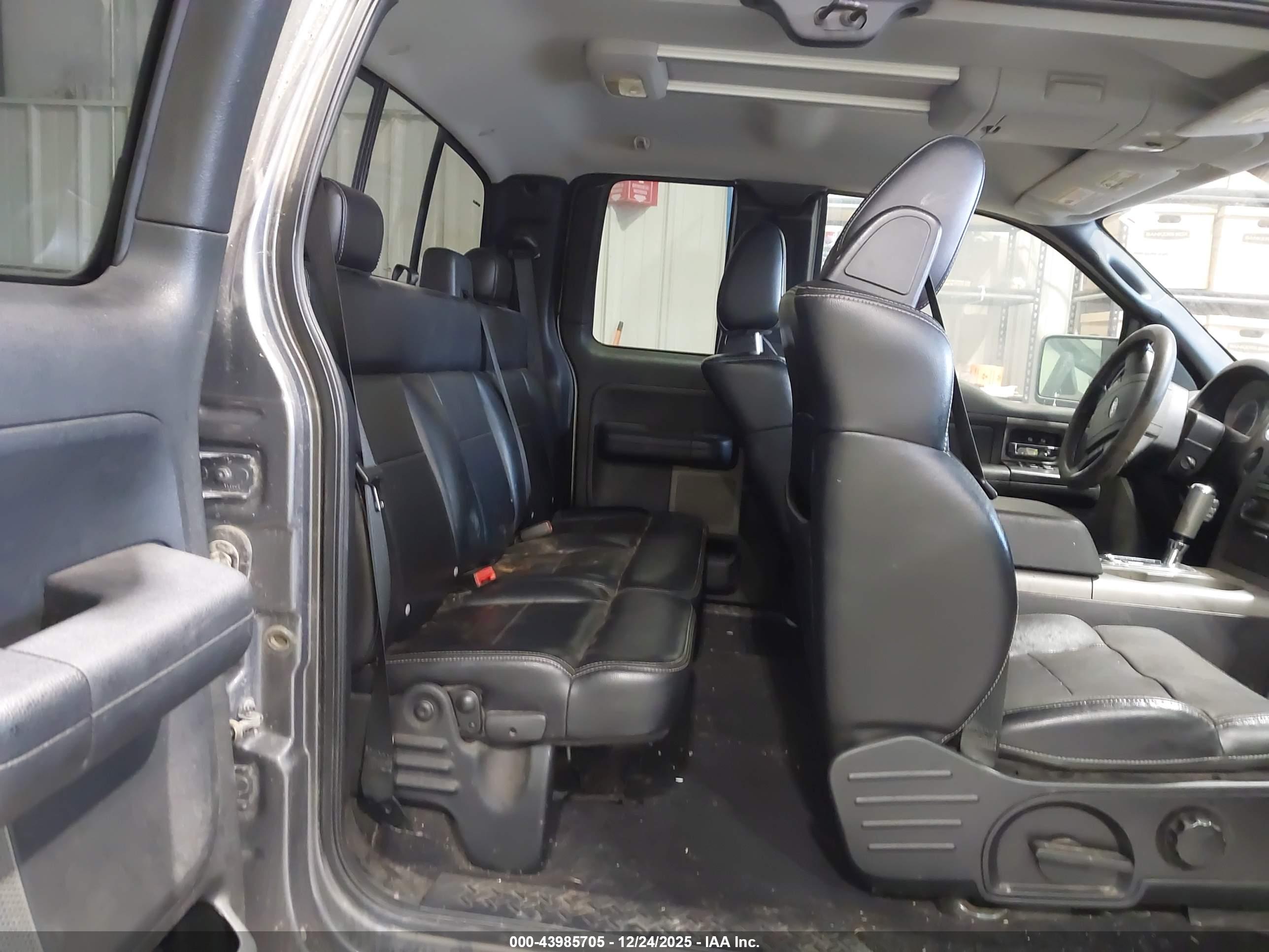 FORD F-150 image 8