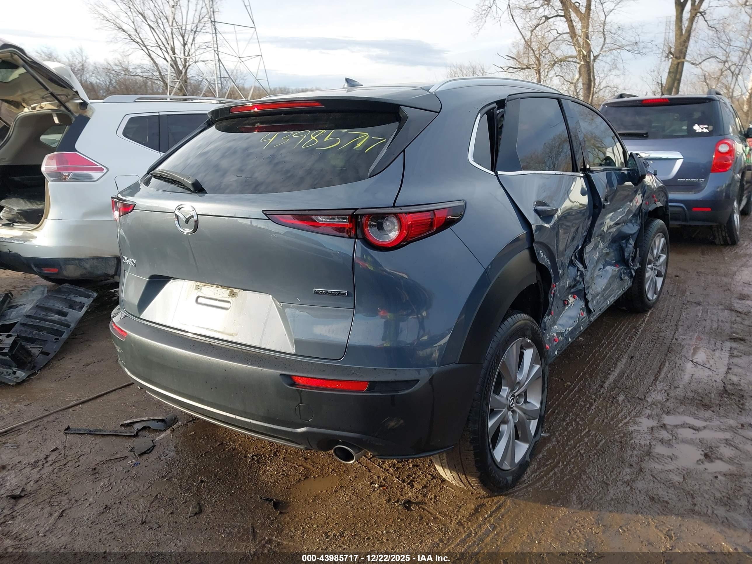 MAZDA CX-30 image 4