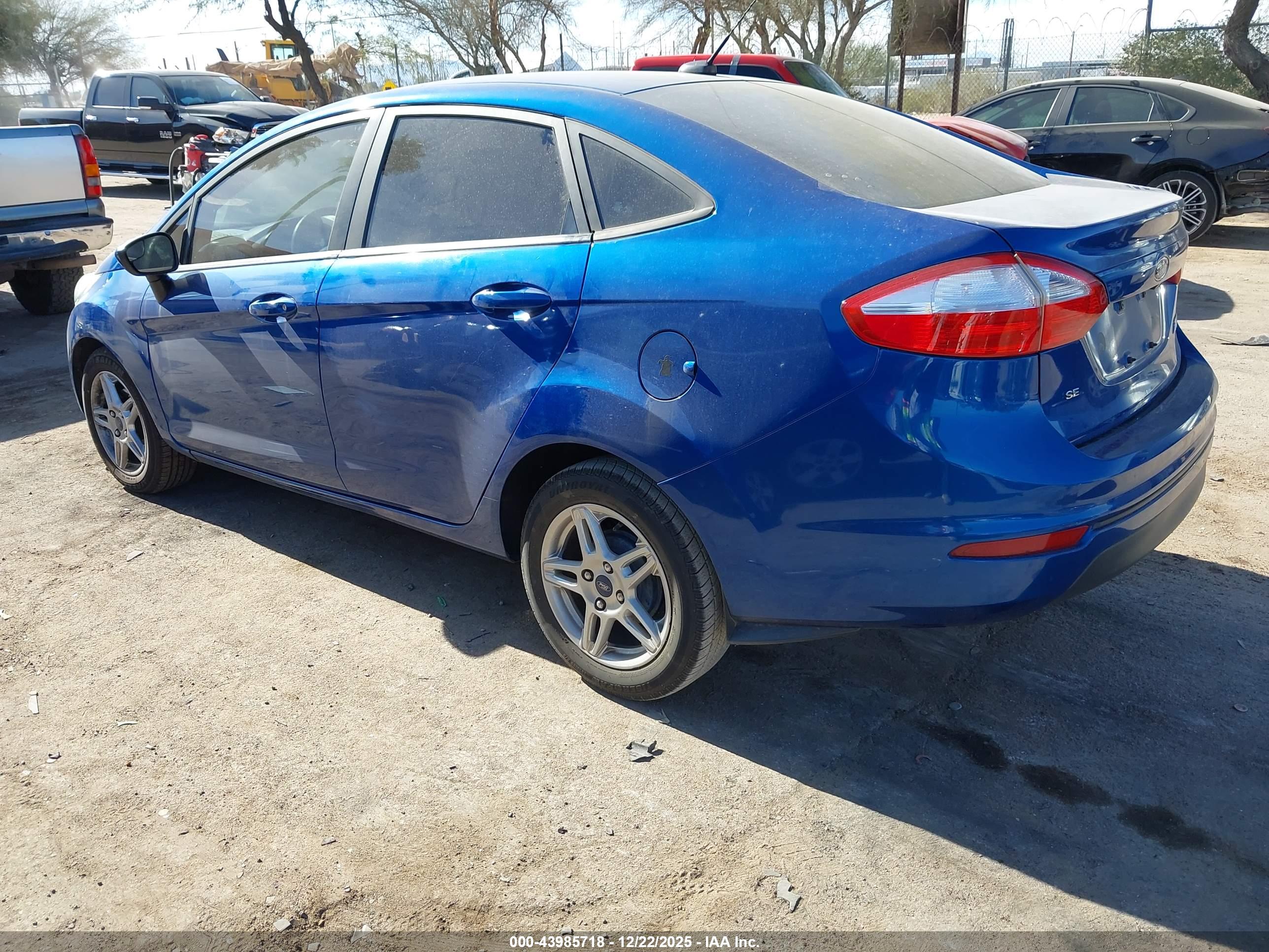 FORD FIESTA image 3