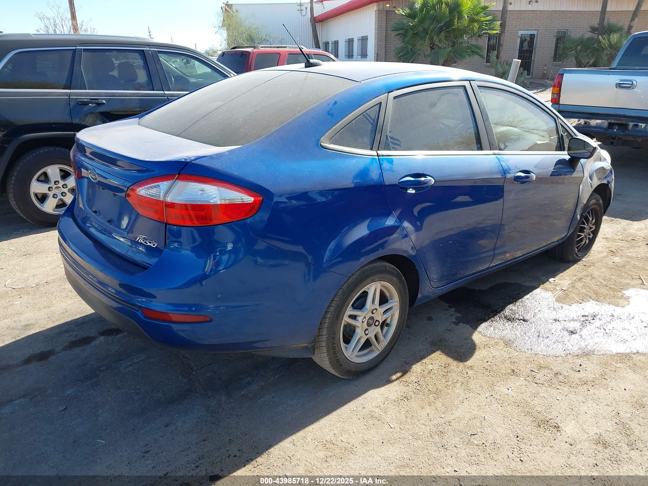 FORD FIESTA image 4