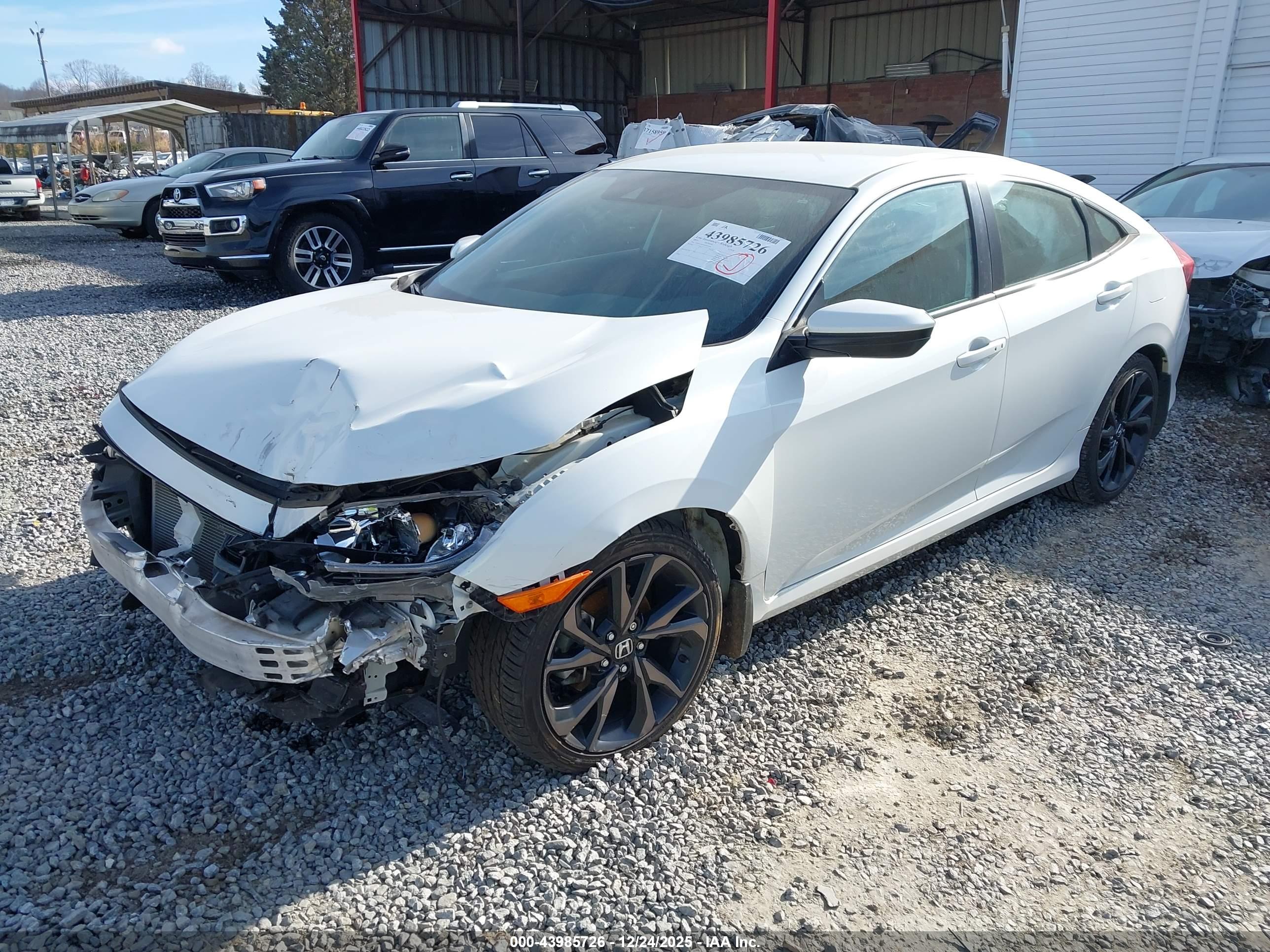HONDA CIVIC image 2