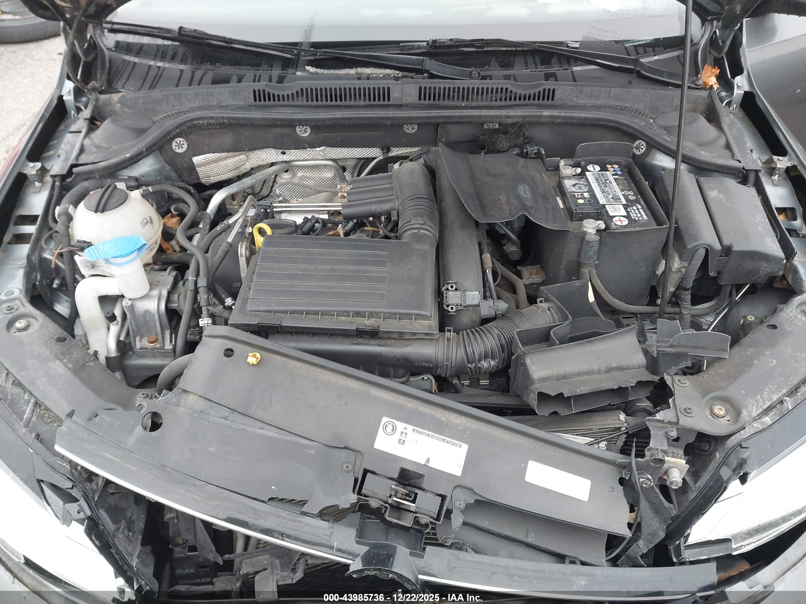 VOLKSWAGEN JETTA image 10