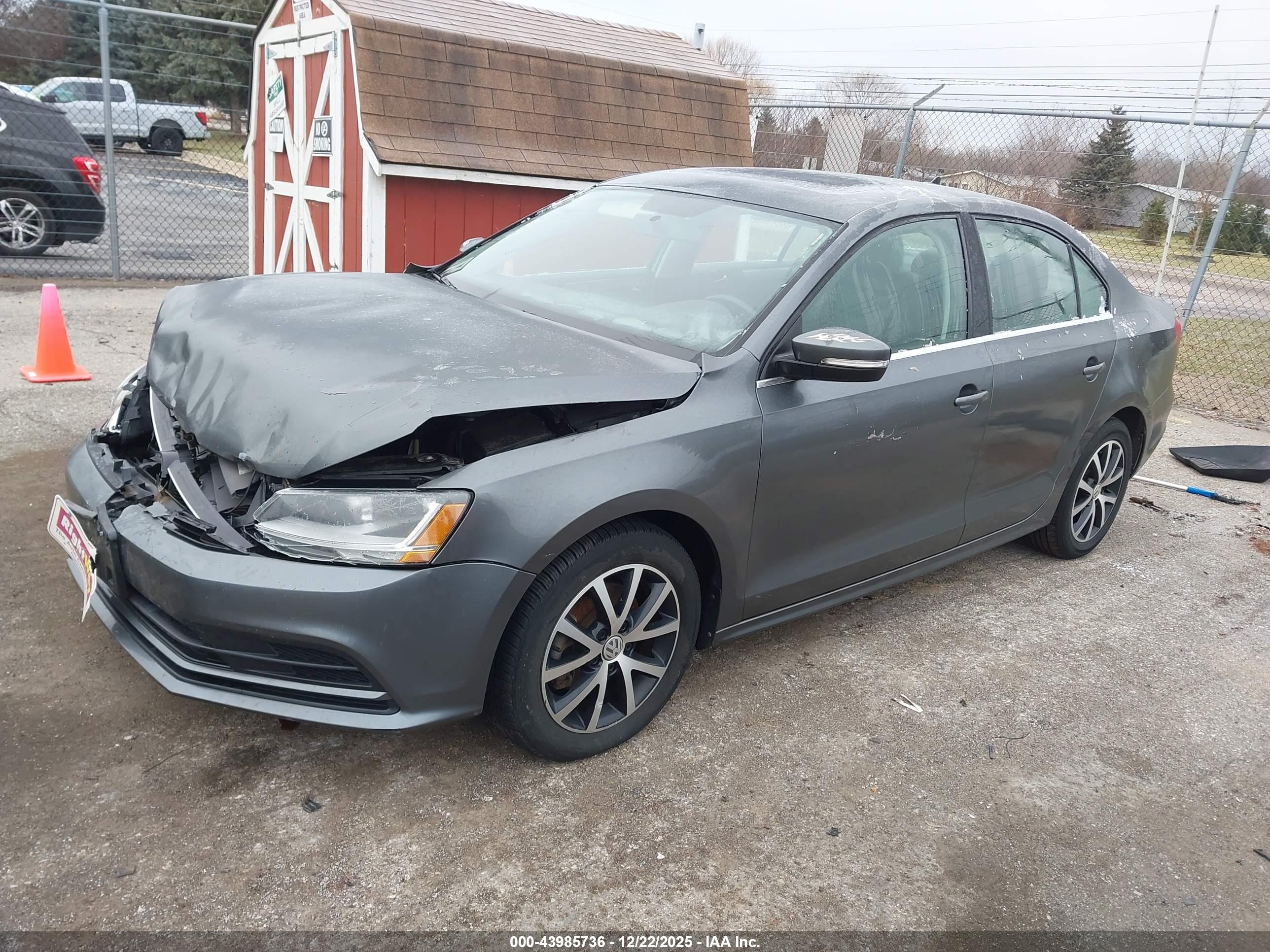 VOLKSWAGEN JETTA image 2