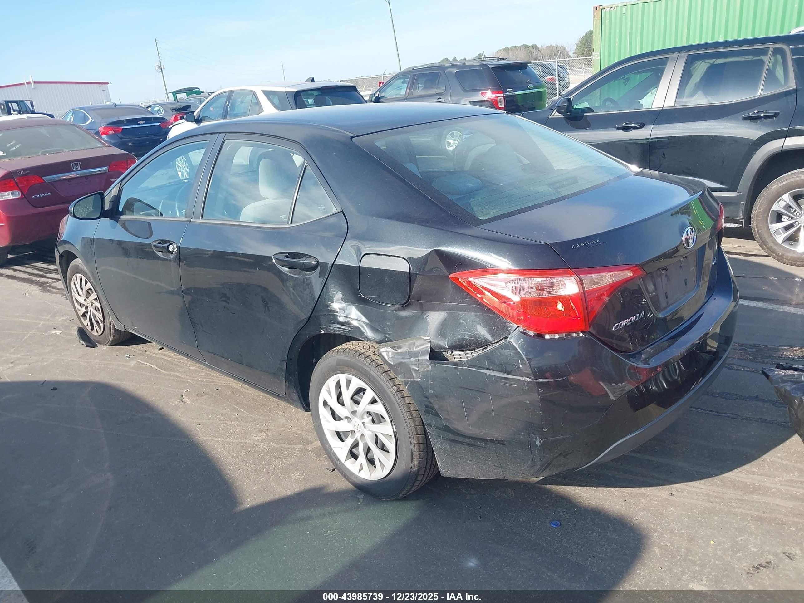 TOYOTA COROLLA image 3
