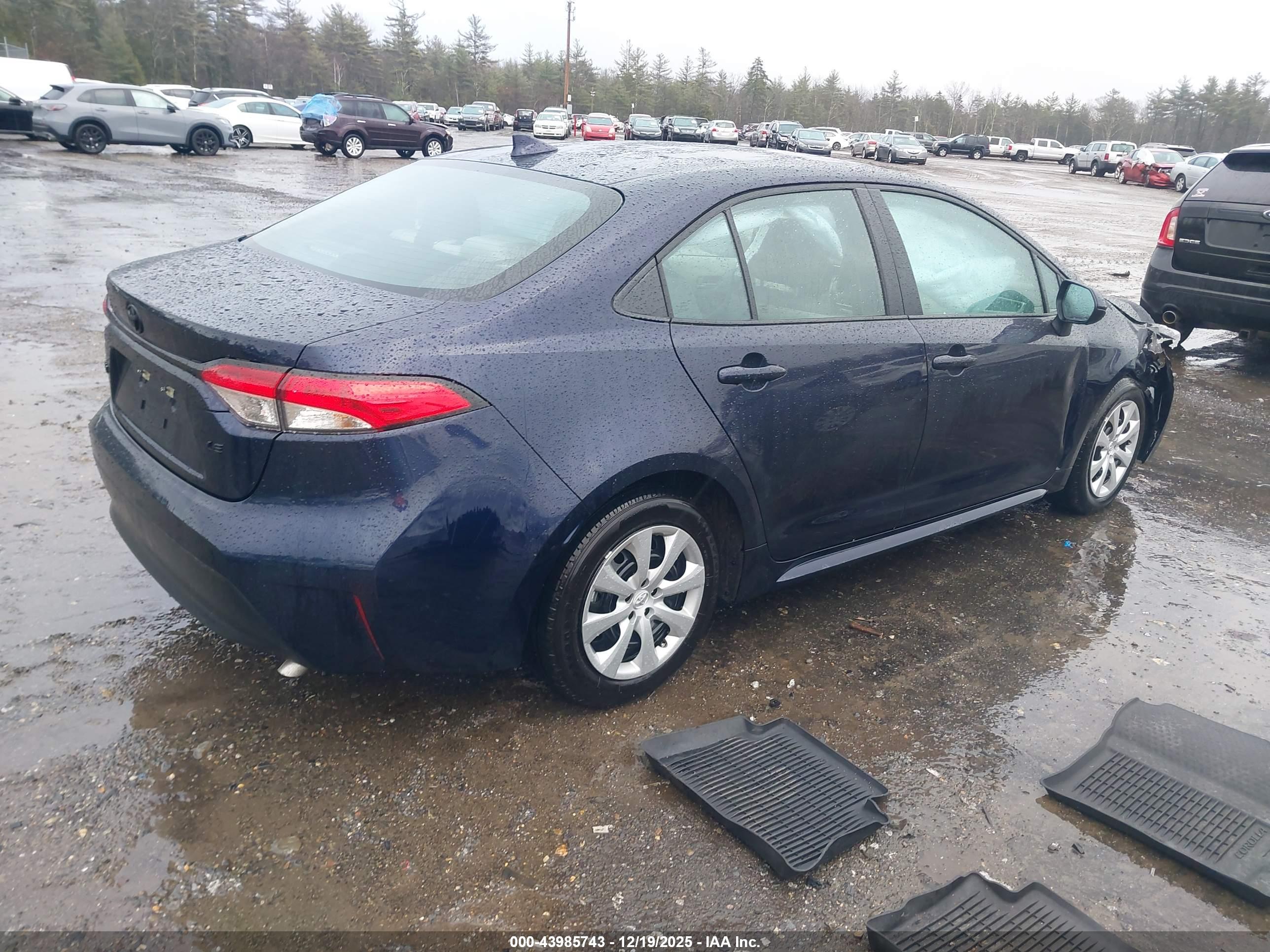 TOYOTA COROLLA image 4
