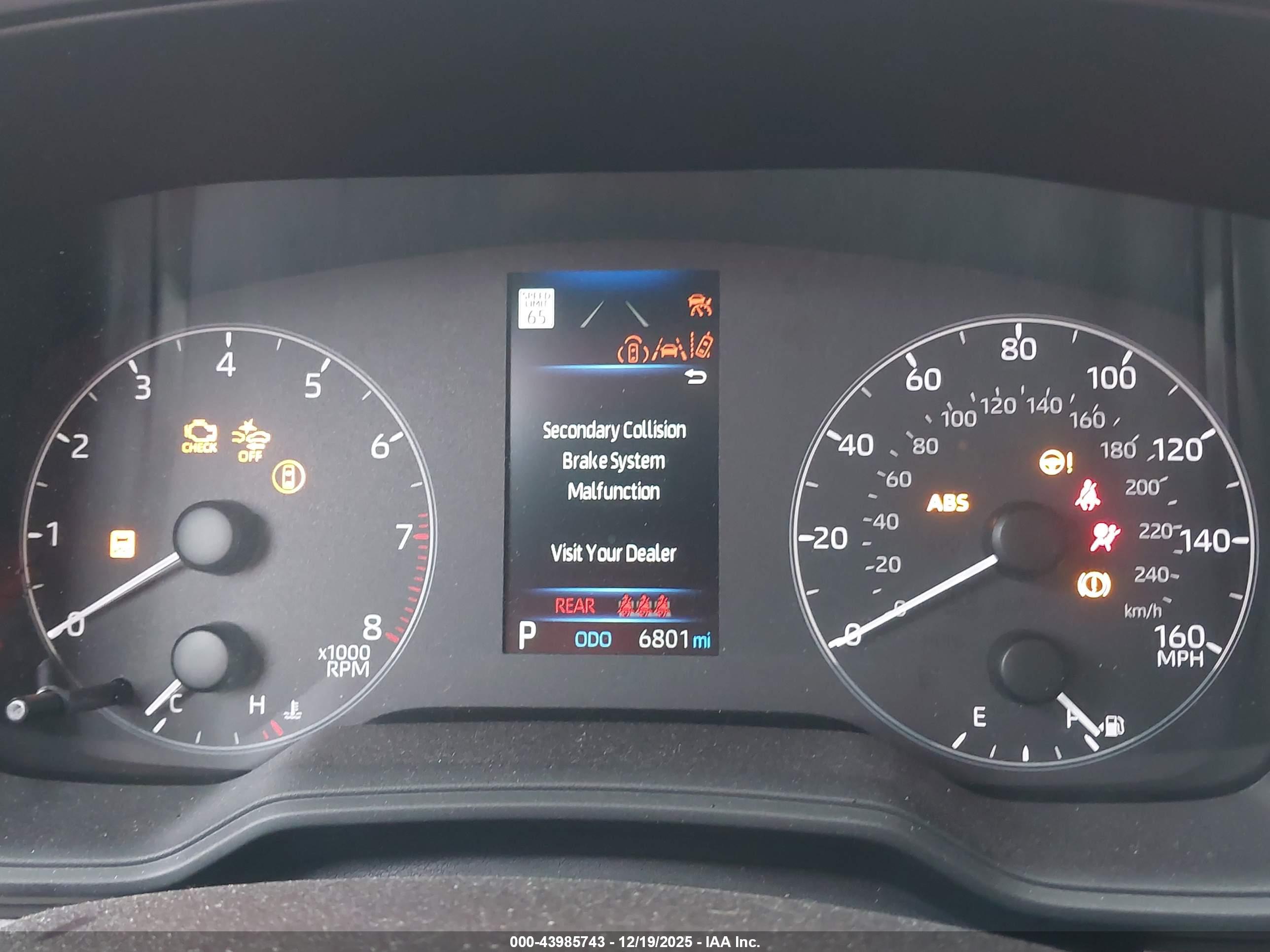 TOYOTA COROLLA image 7