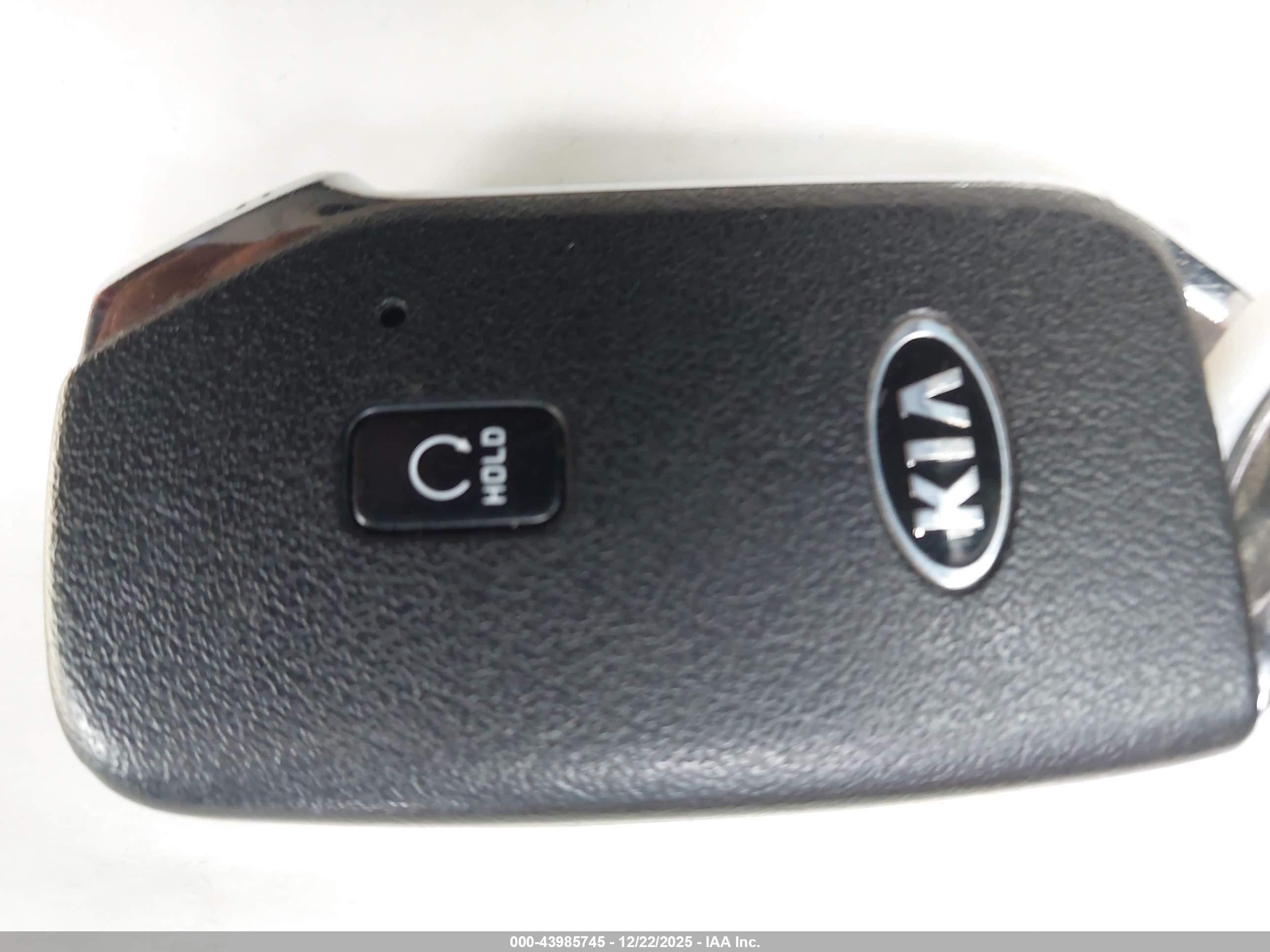 KIA SORENTO image 11
