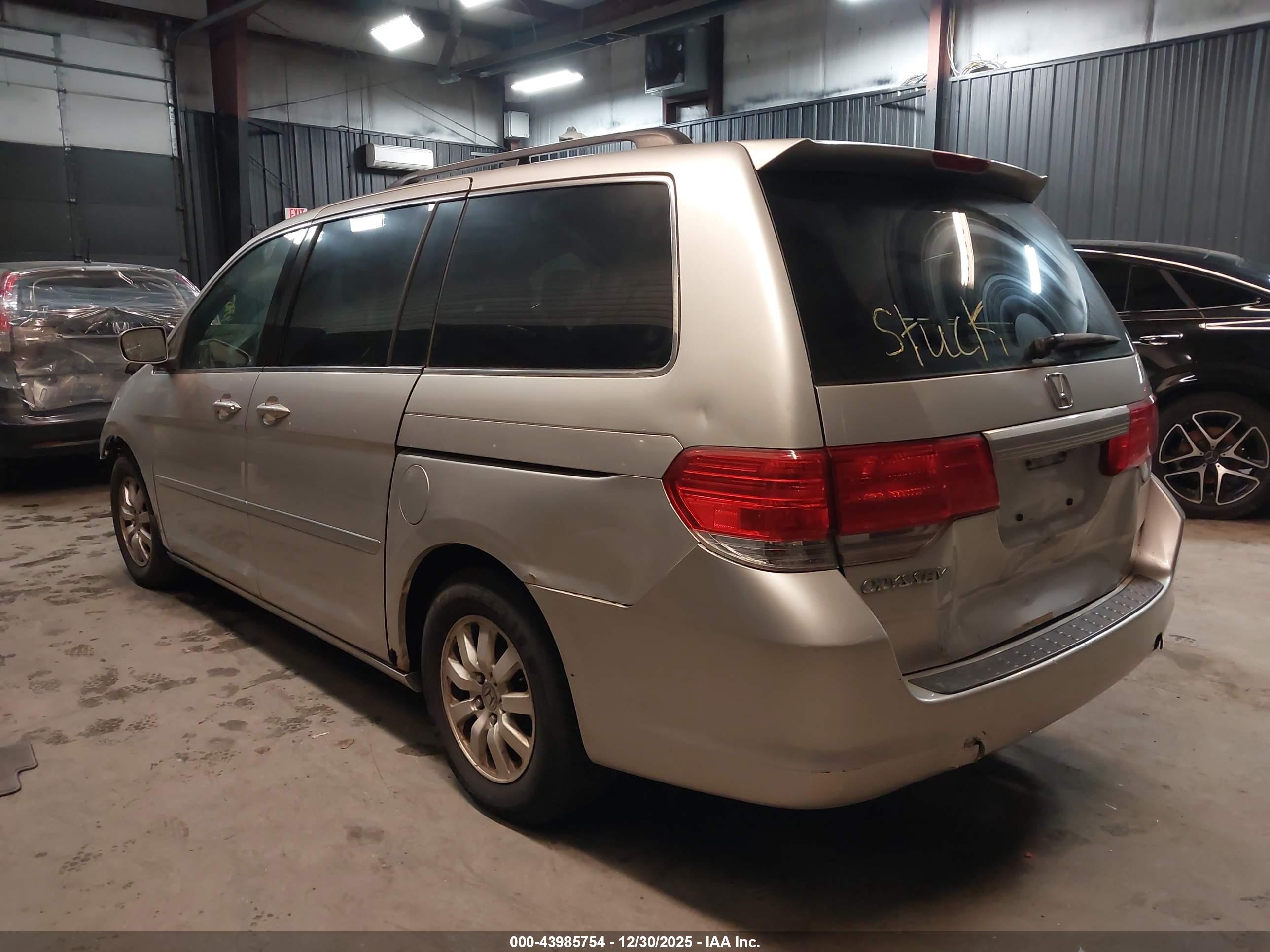 HONDA ODYSSEY image 3