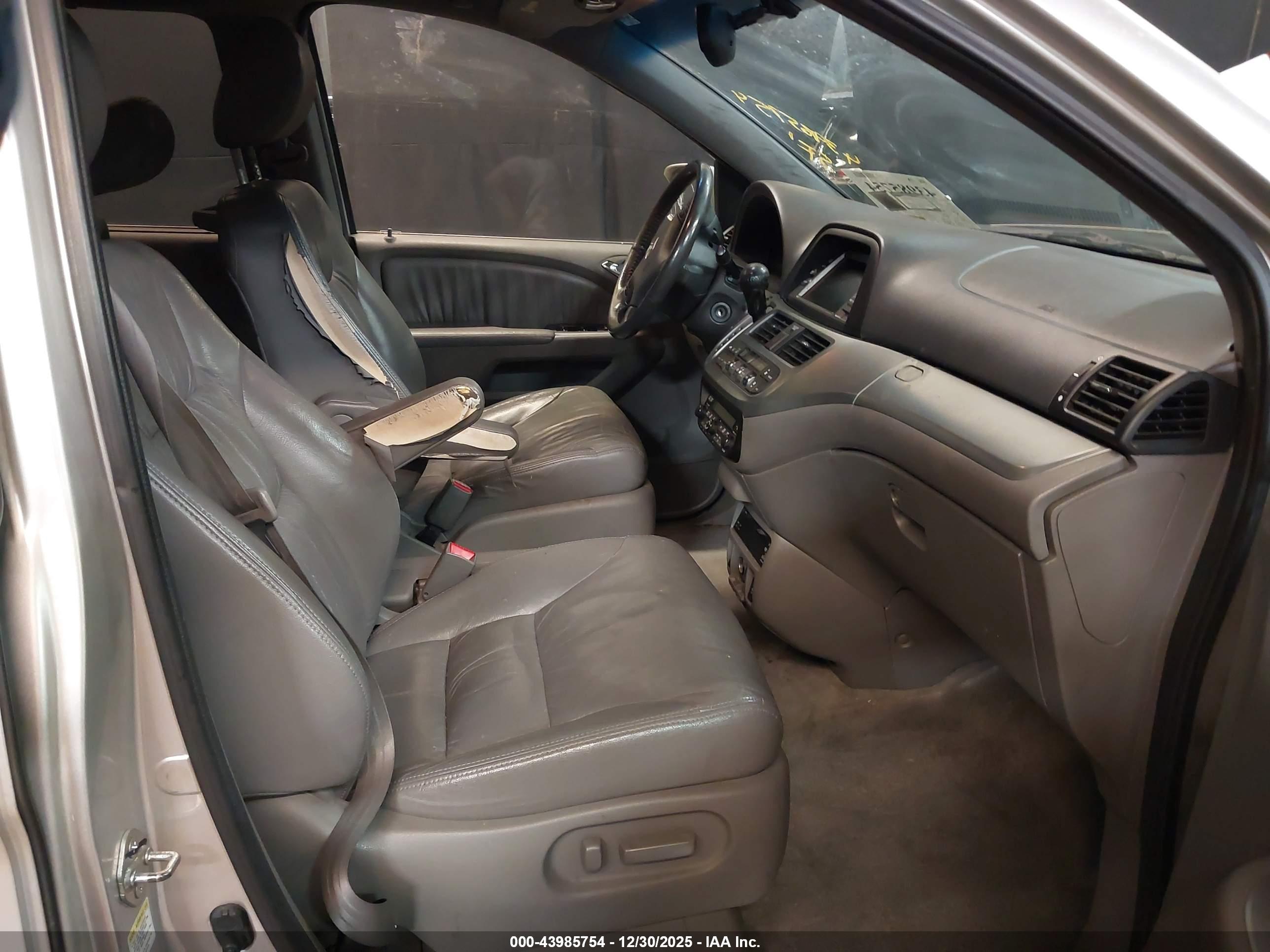 HONDA ODYSSEY image 5